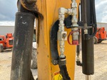 Hydraulics with Auxiliary Hydraulic Plumbing