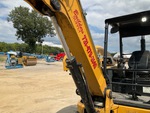 Hydraulics with Boom Lift Cylinder(s)