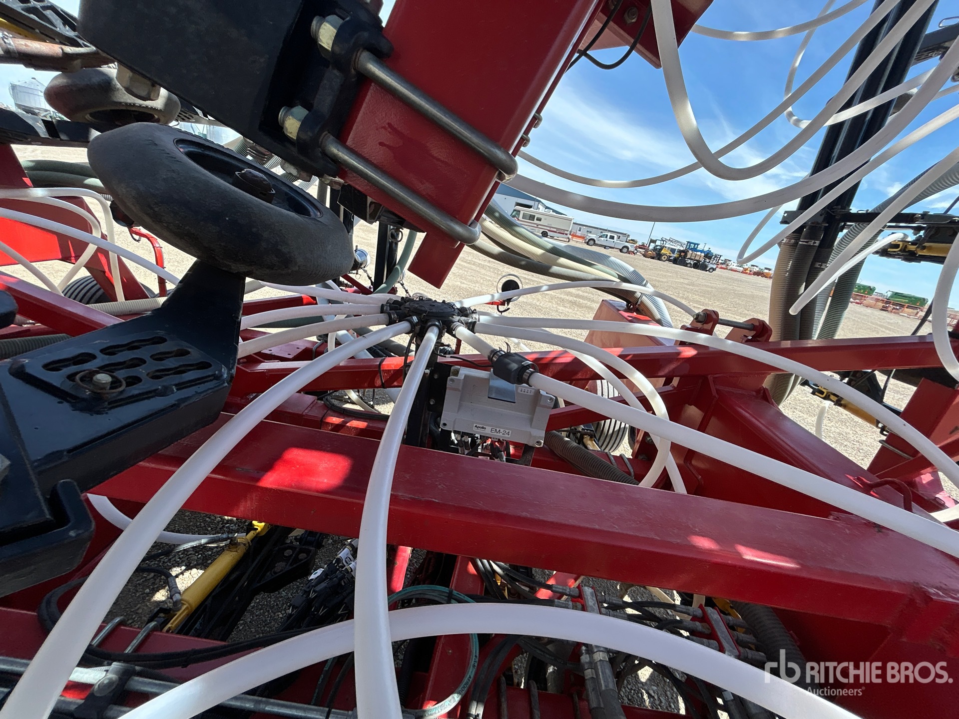 2011 Bourgault 3310 PHD