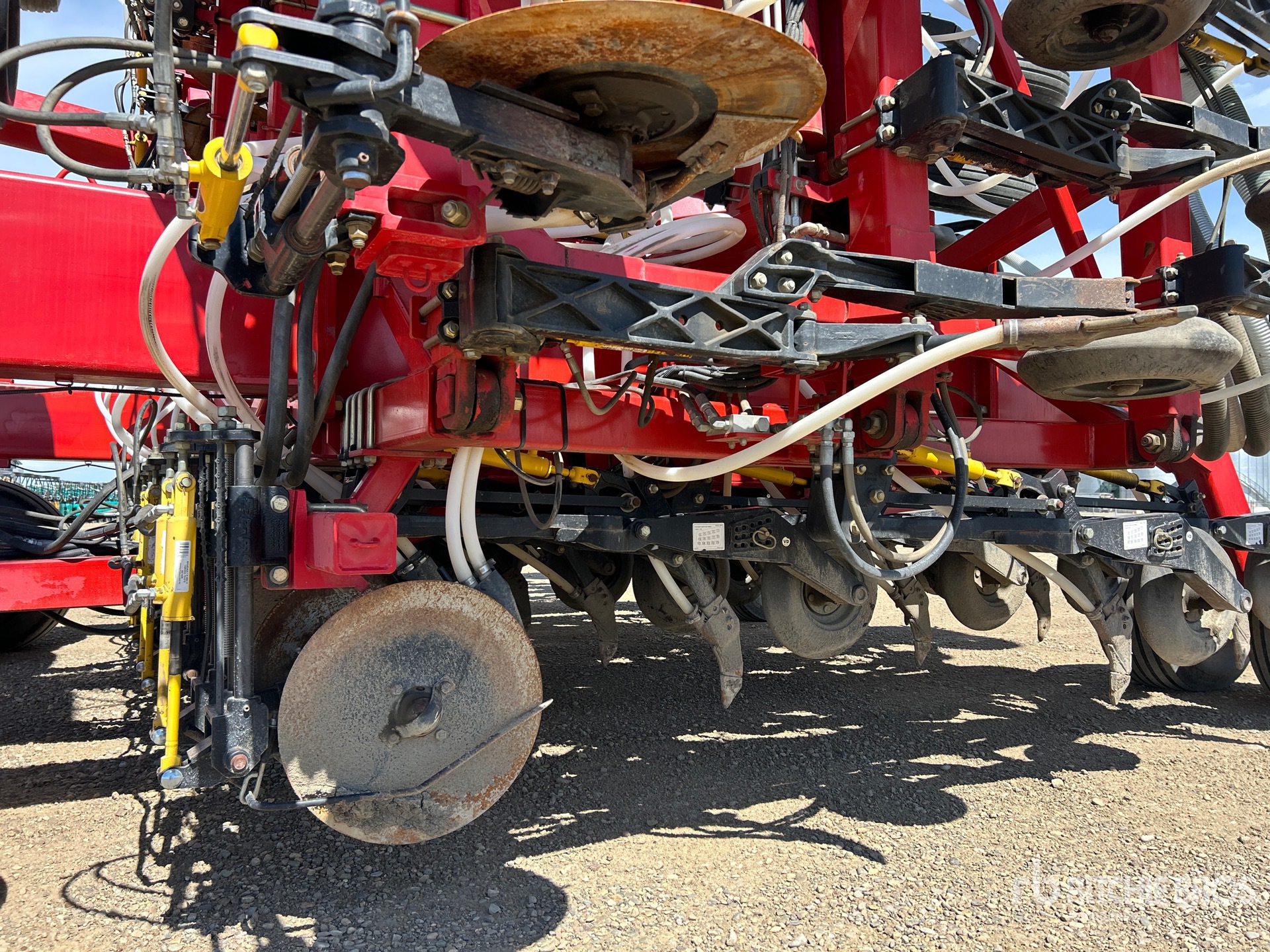 2011 Bourgault 3310 PHD