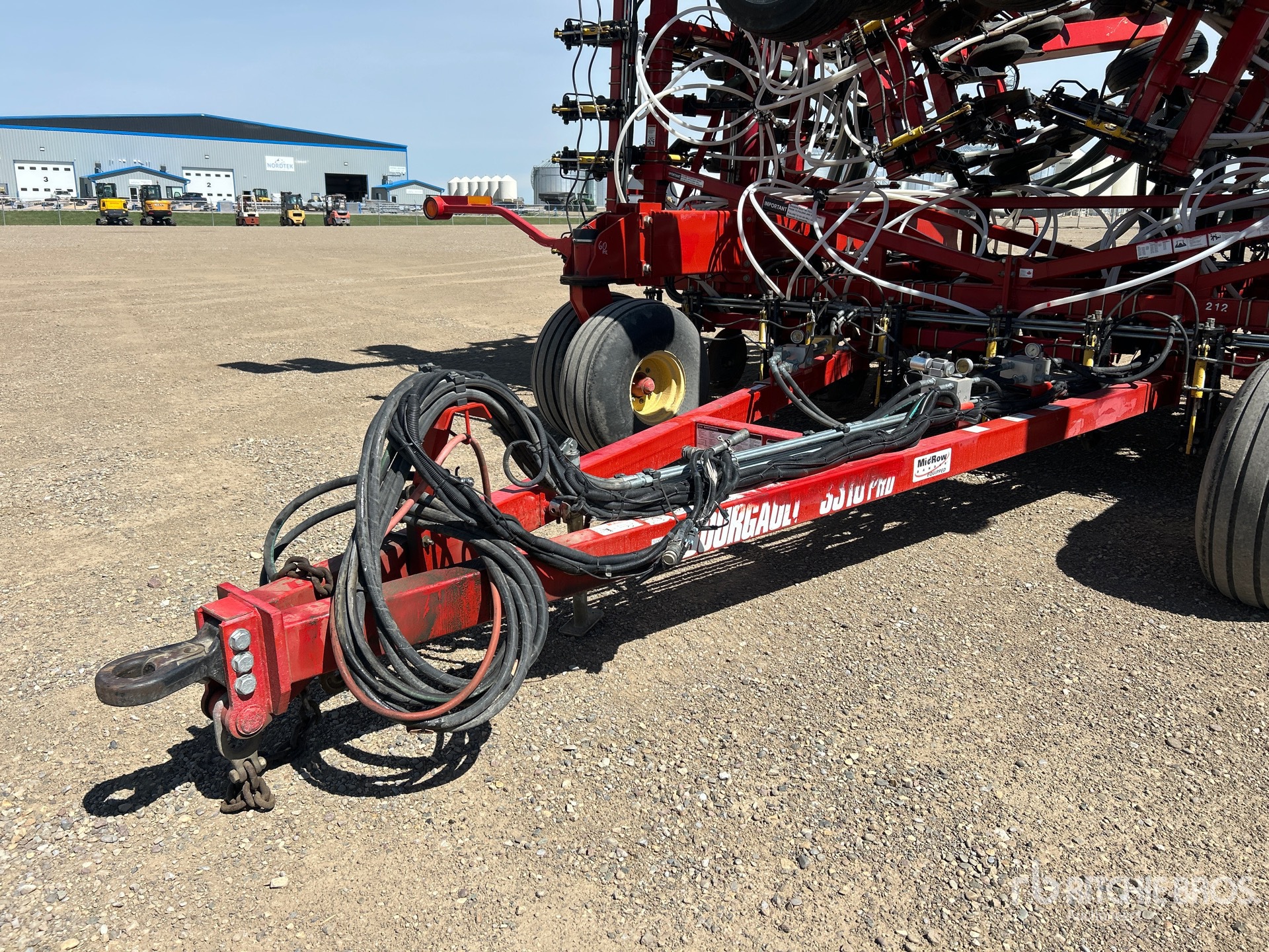 2011 Bourgault 3310 PHD