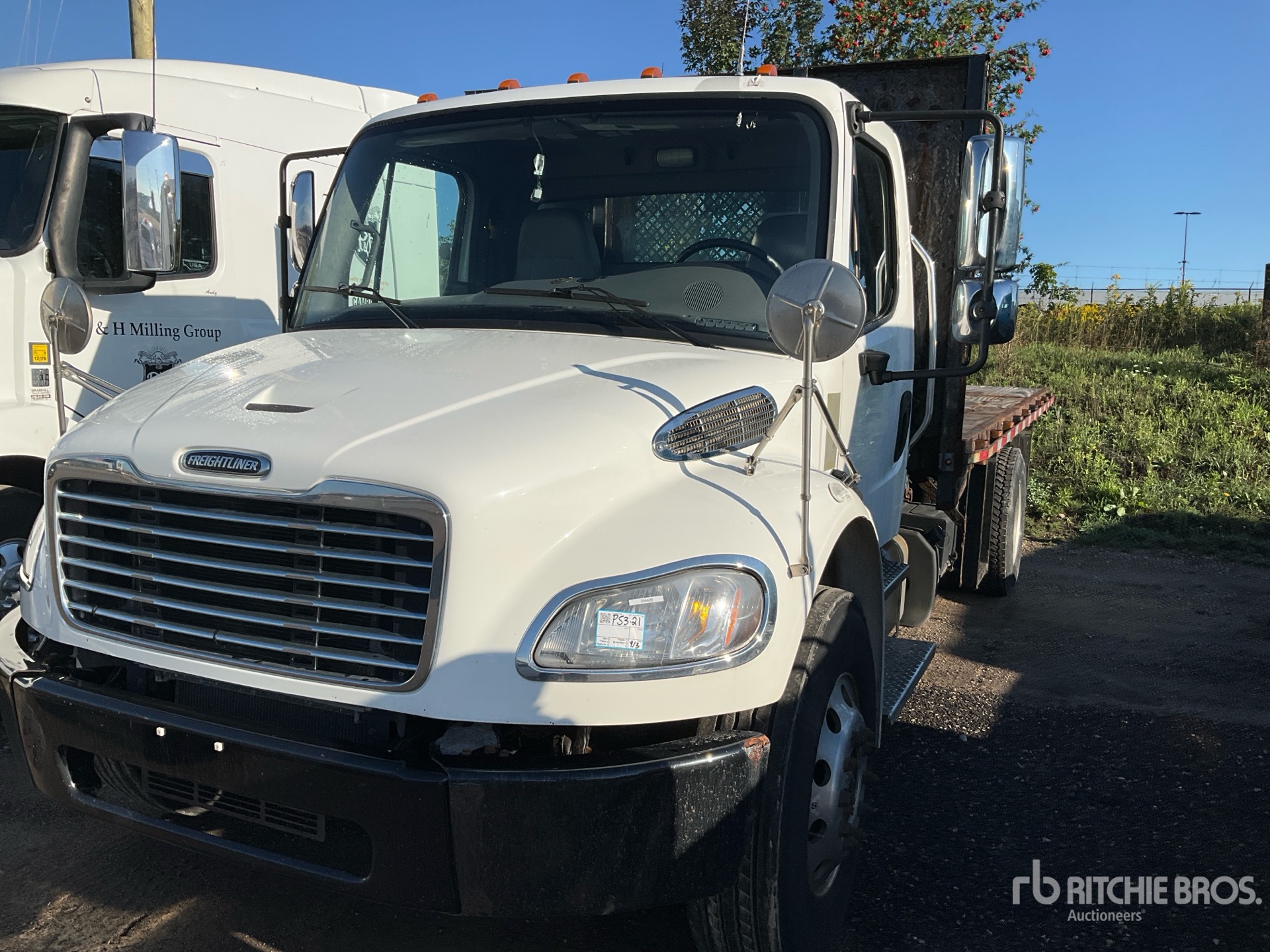 2021 Freightliner M2 106