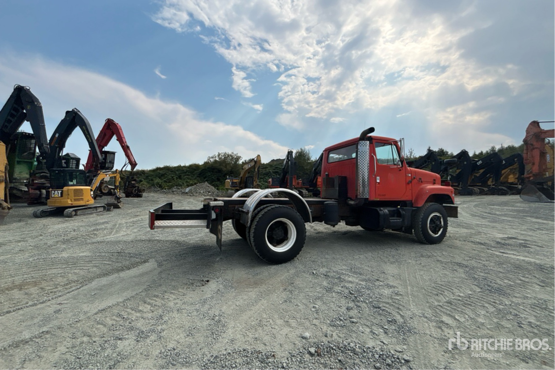 1984 International 2574