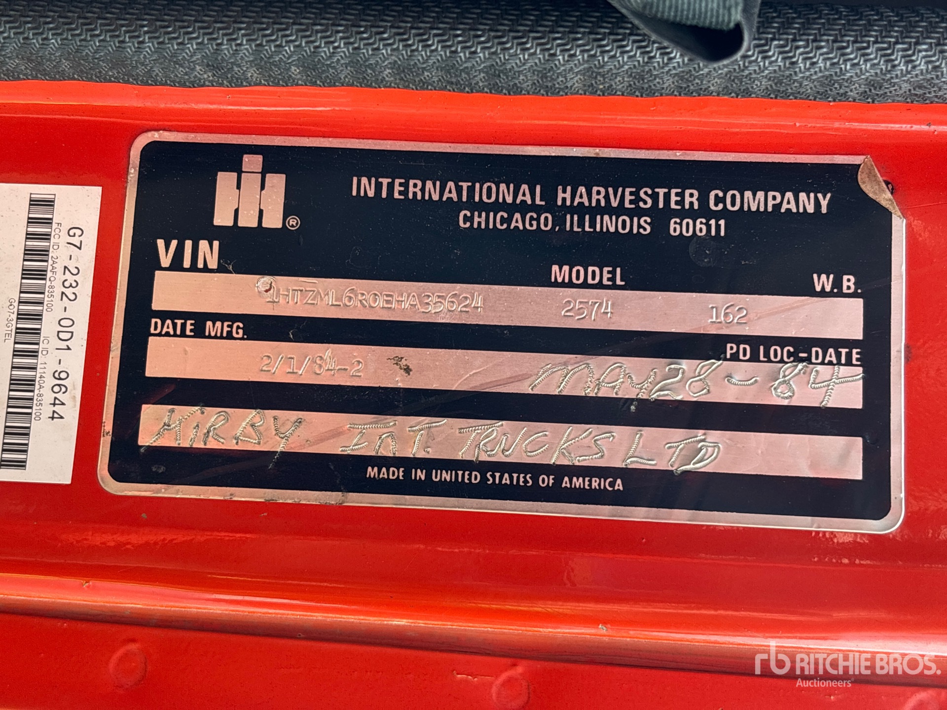 1984 International 2574
