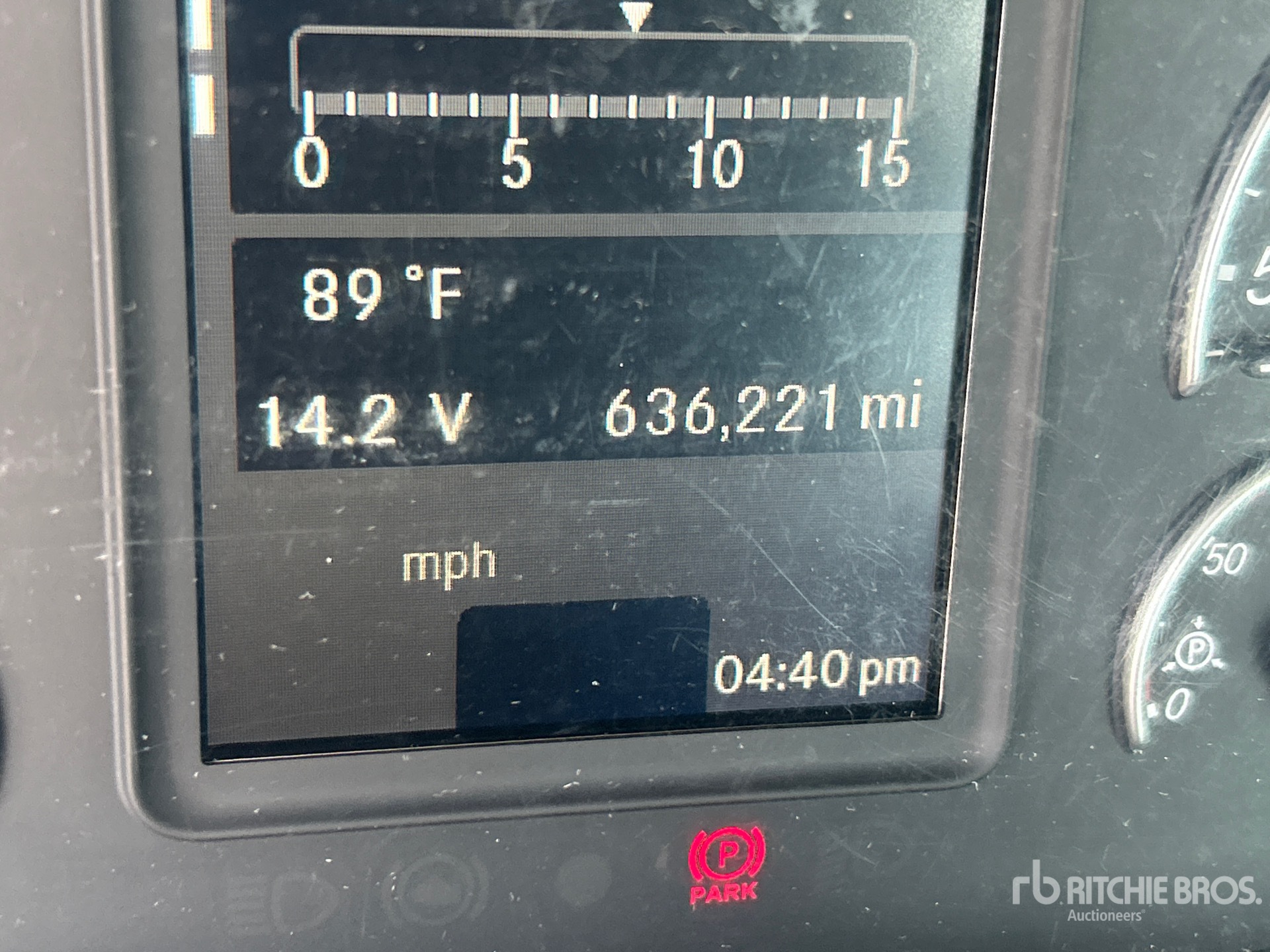 2019 Freightliner CASCADIA 126
