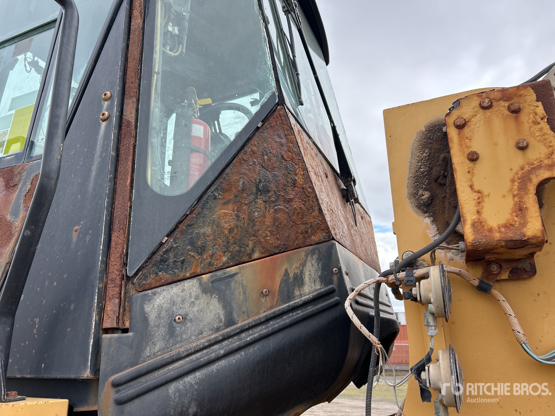 2011 Caterpillar 966H
