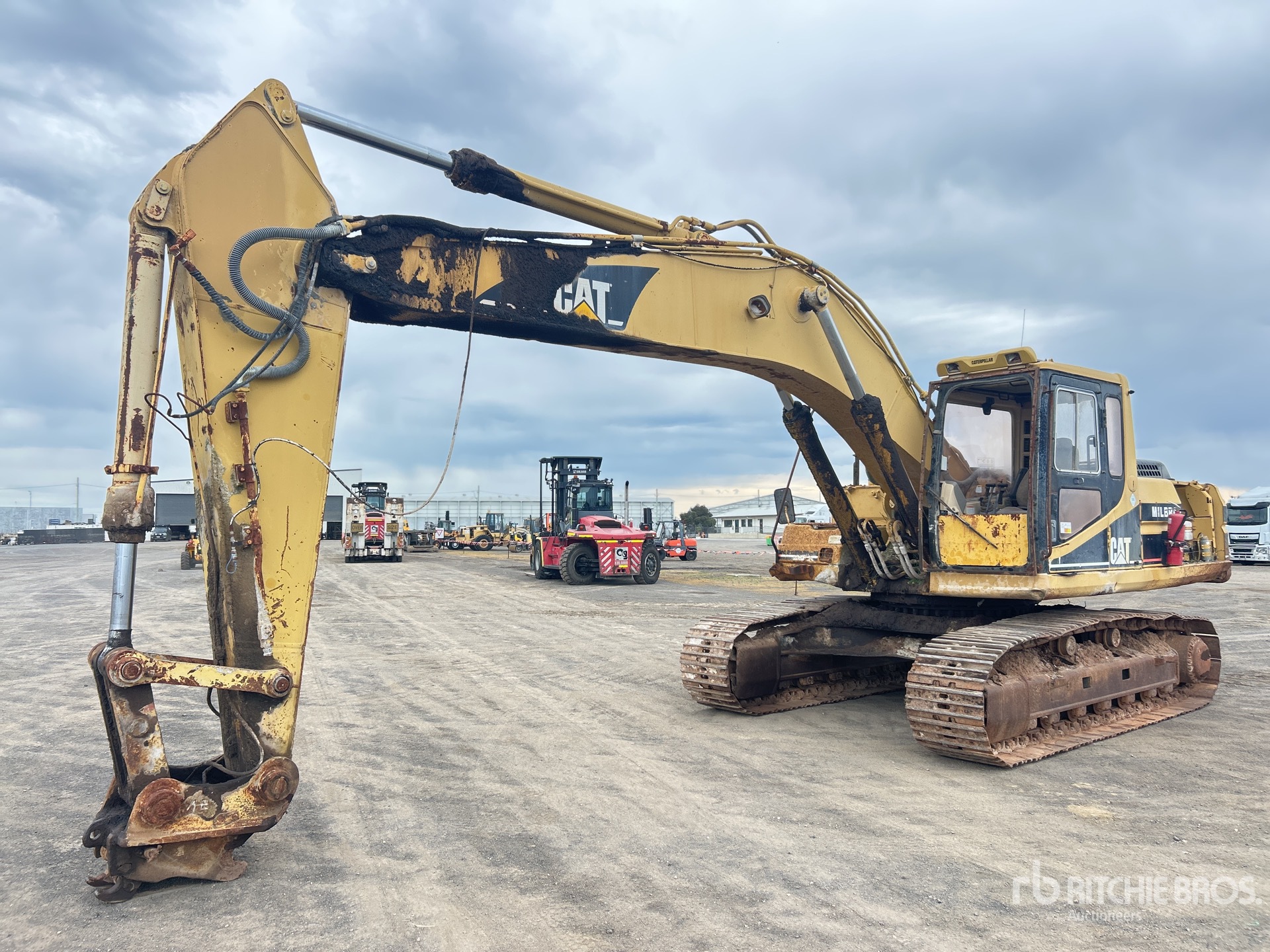 1996 Caterpillar 325B