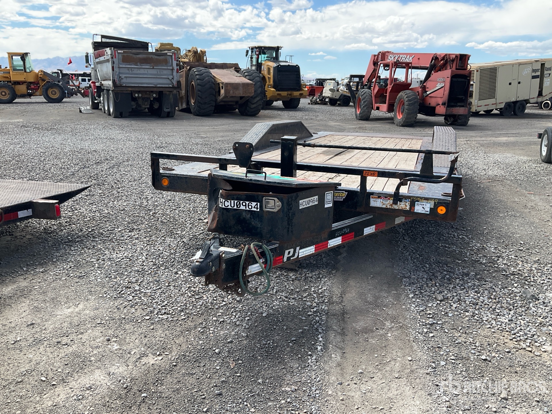 2021 Pj Trailers 14060 LB 20 FT T/A