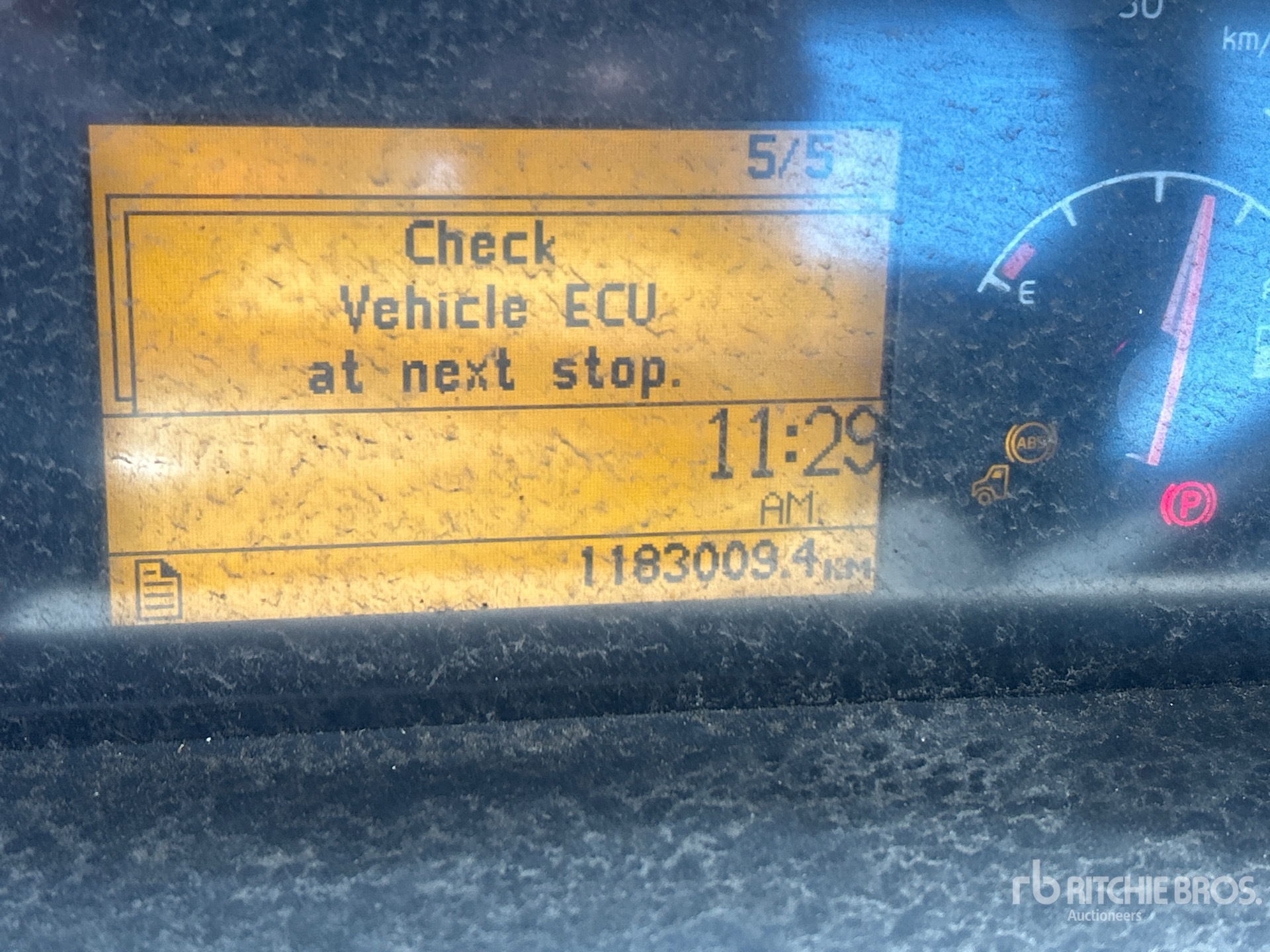 2006 Volvo VNM