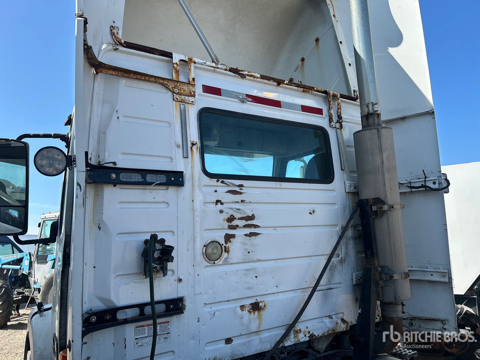 2006 Volvo VNM