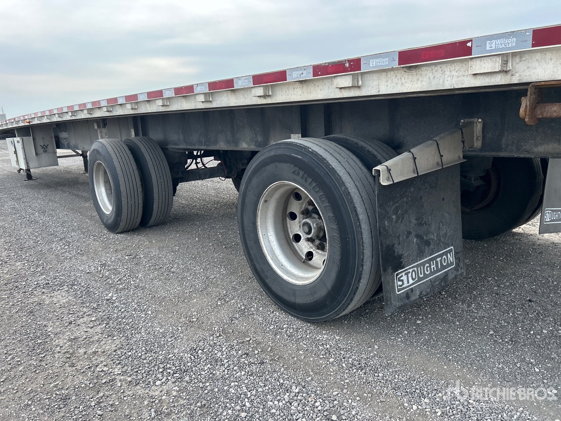 2019 Wilson 48 FT T/A SPREAD AXLE