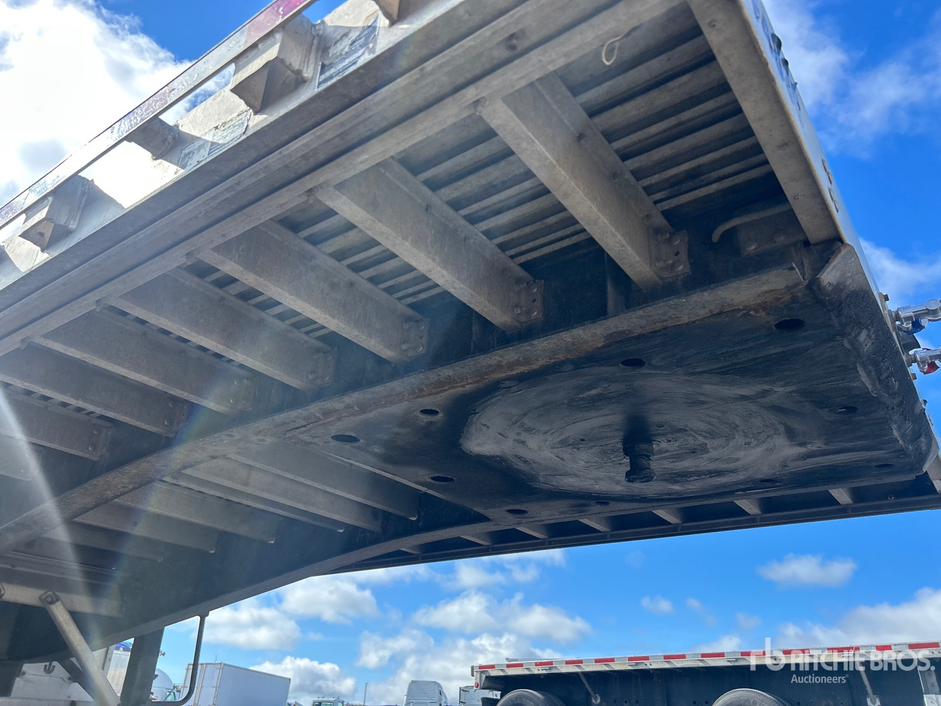 2019 Wilson 48 FT T/A SPREAD AXLE