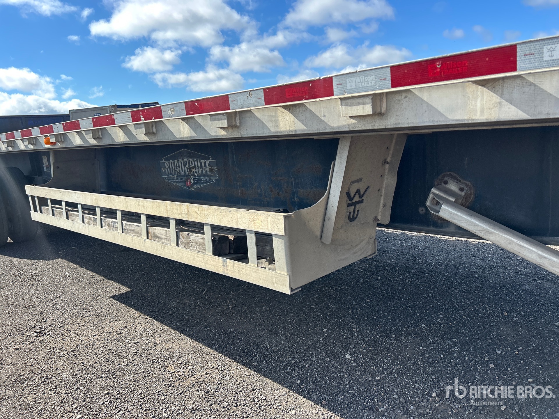 2019 Wilson 48 FT T/A SPREAD AXLE