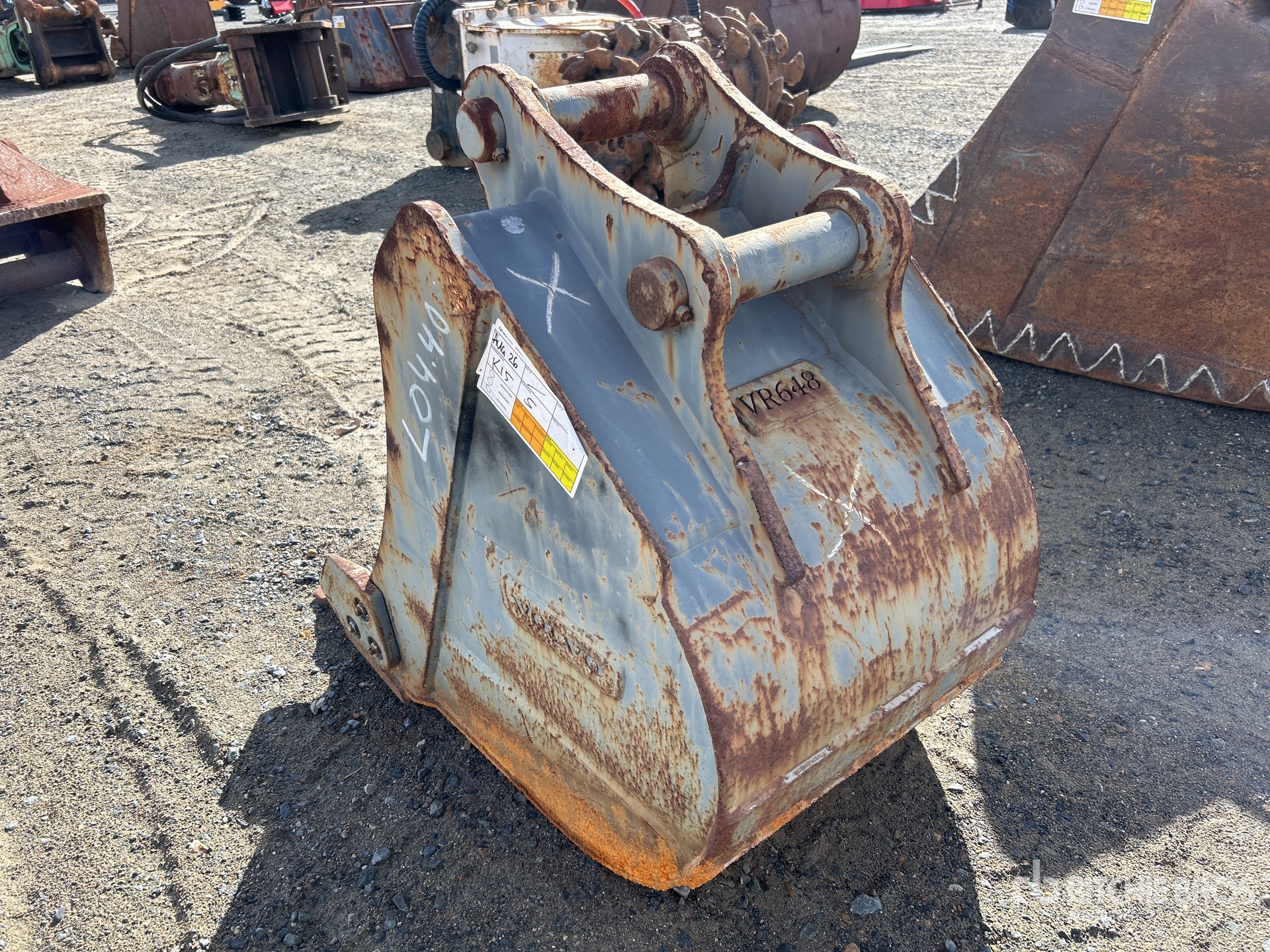 General Appearance with Picture, Left Rear Corner