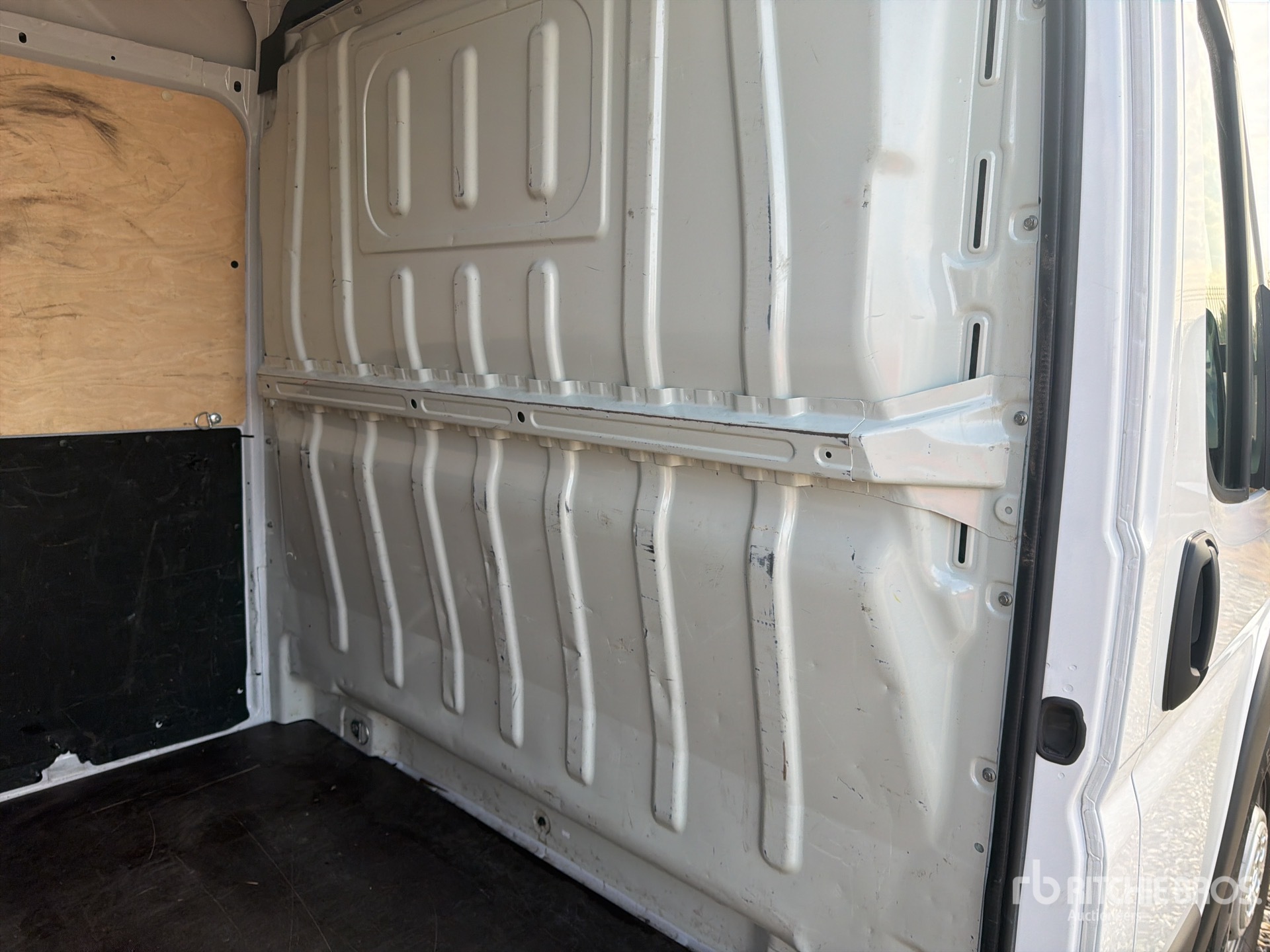 2023 Opel MOVANO 2.2