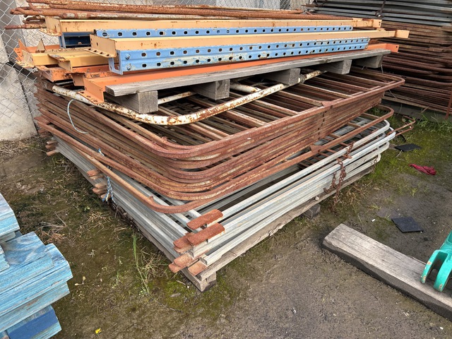 Quantity of Trailer Gates