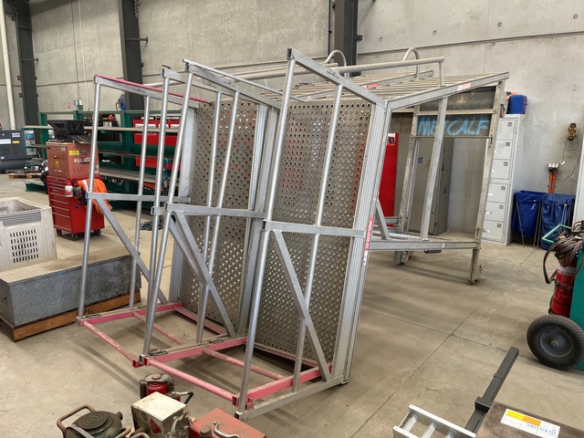 Quantity of (2) Platform Ladder