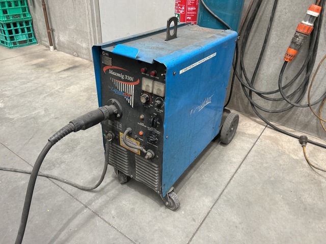 Liquidarc Maximig 330i Electric Welder Liquidarc Maximig 330i Electric Welder