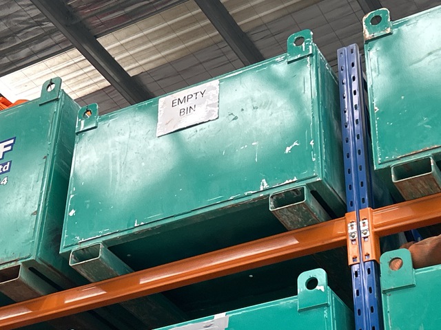 Empty Rigging Box