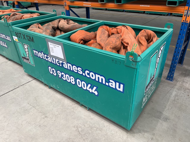 Quantity of (4) 80t x 12 m Soft Sling