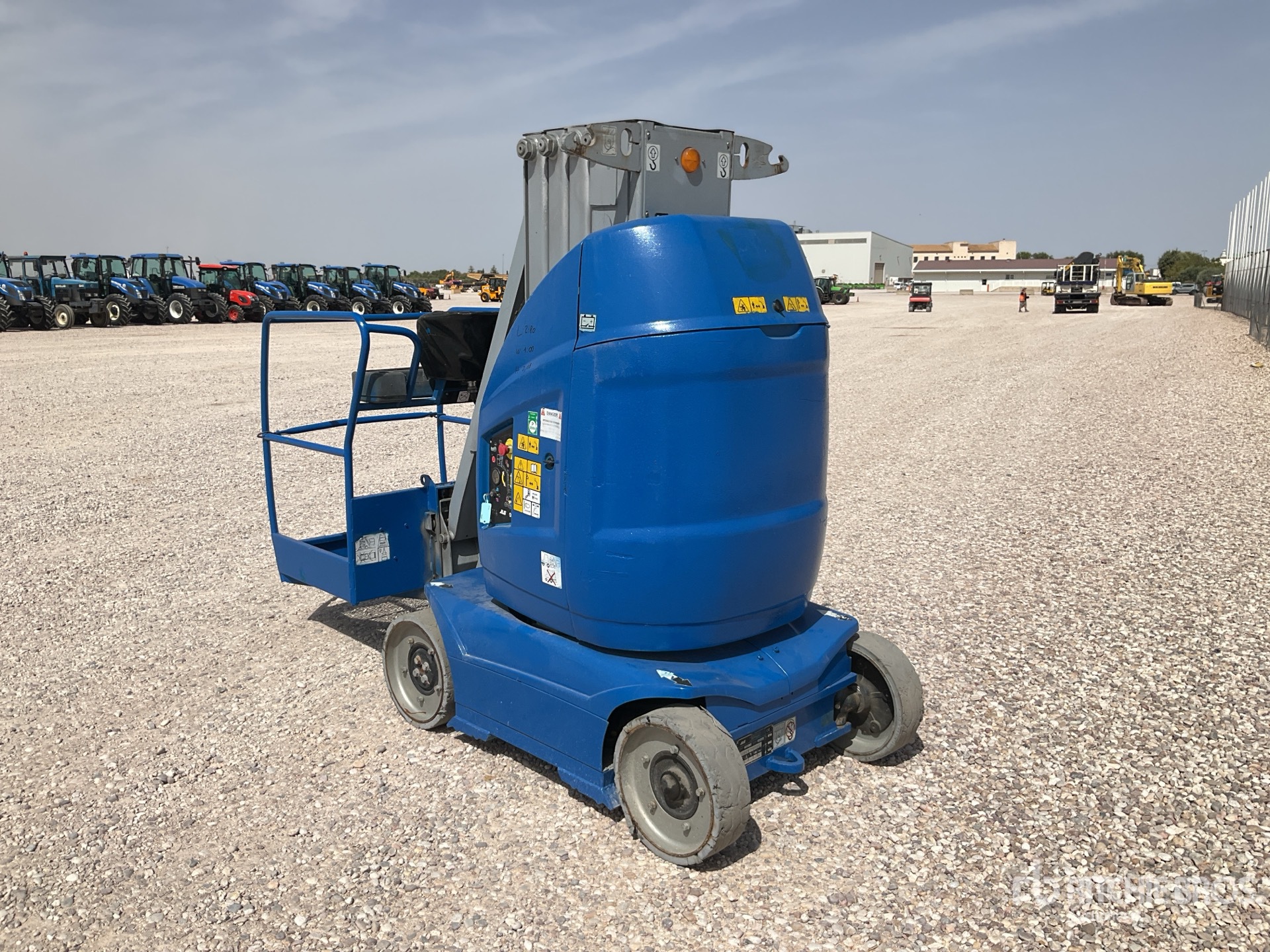 2013 JLG TOUCAN 10E