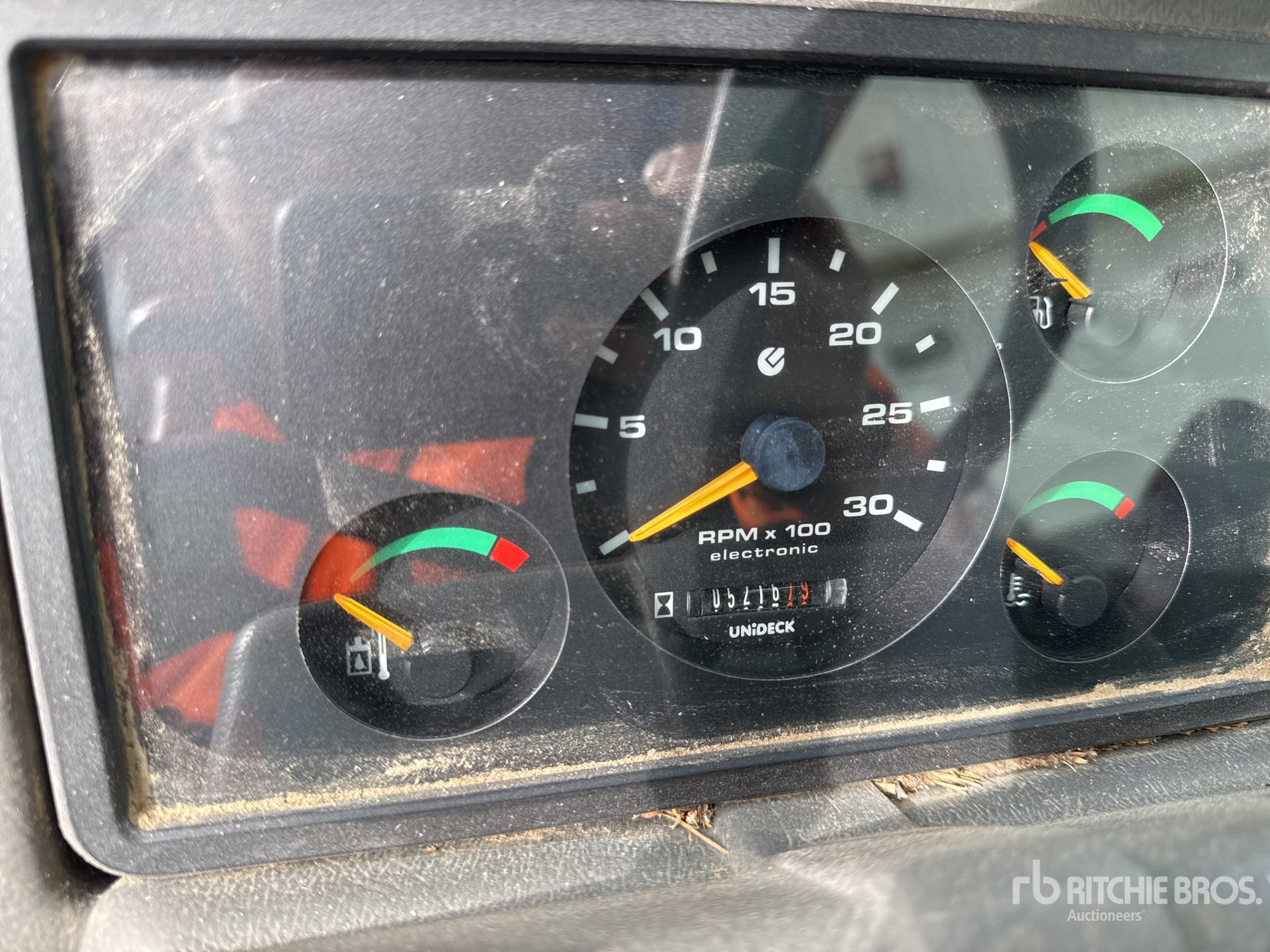 2001 Bobcat T2566