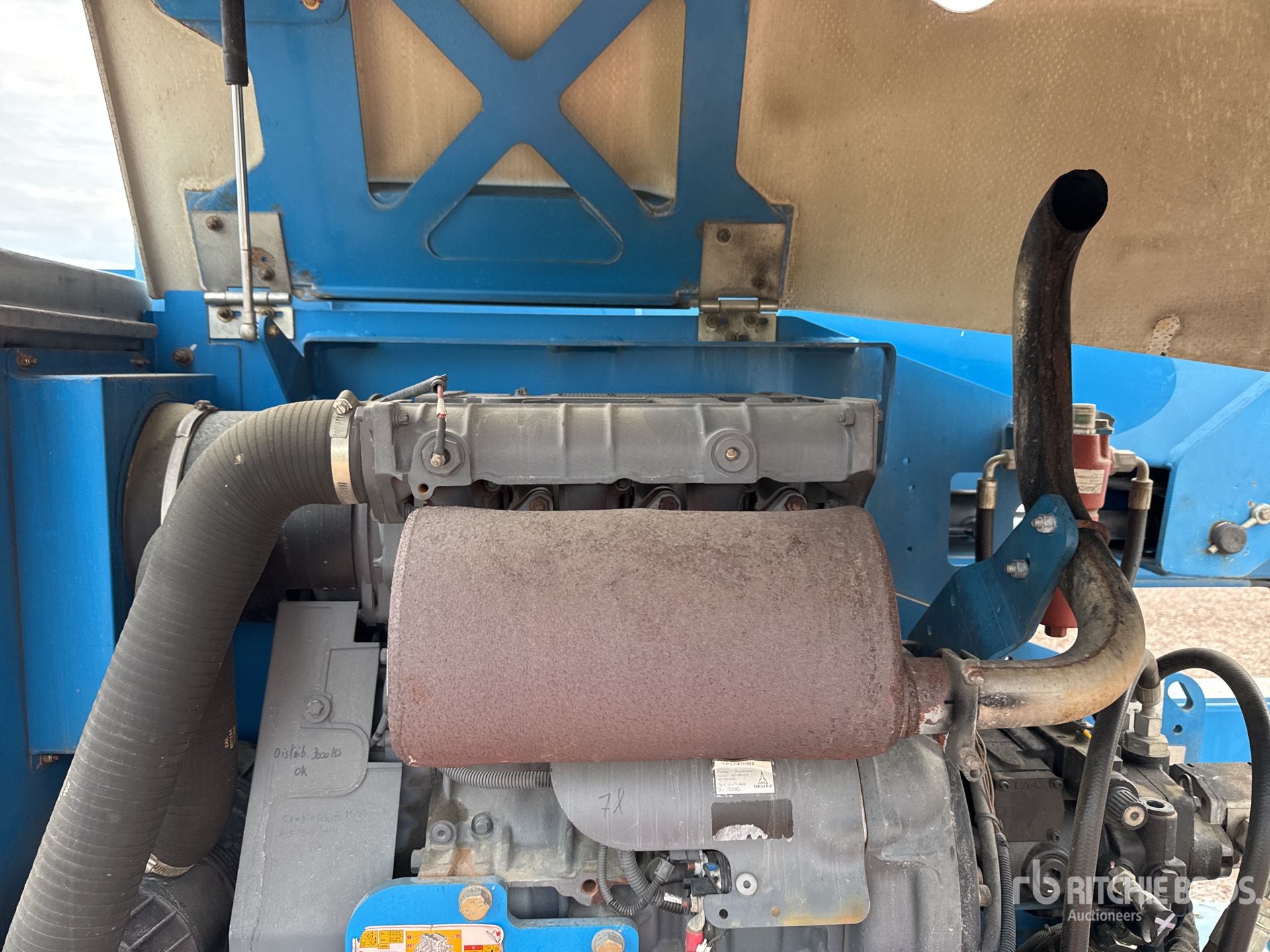 2013 Genie Z45/25J