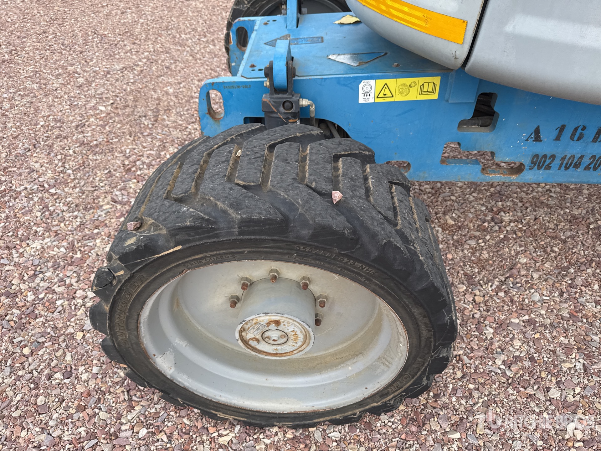 2013 Genie Z45/25J