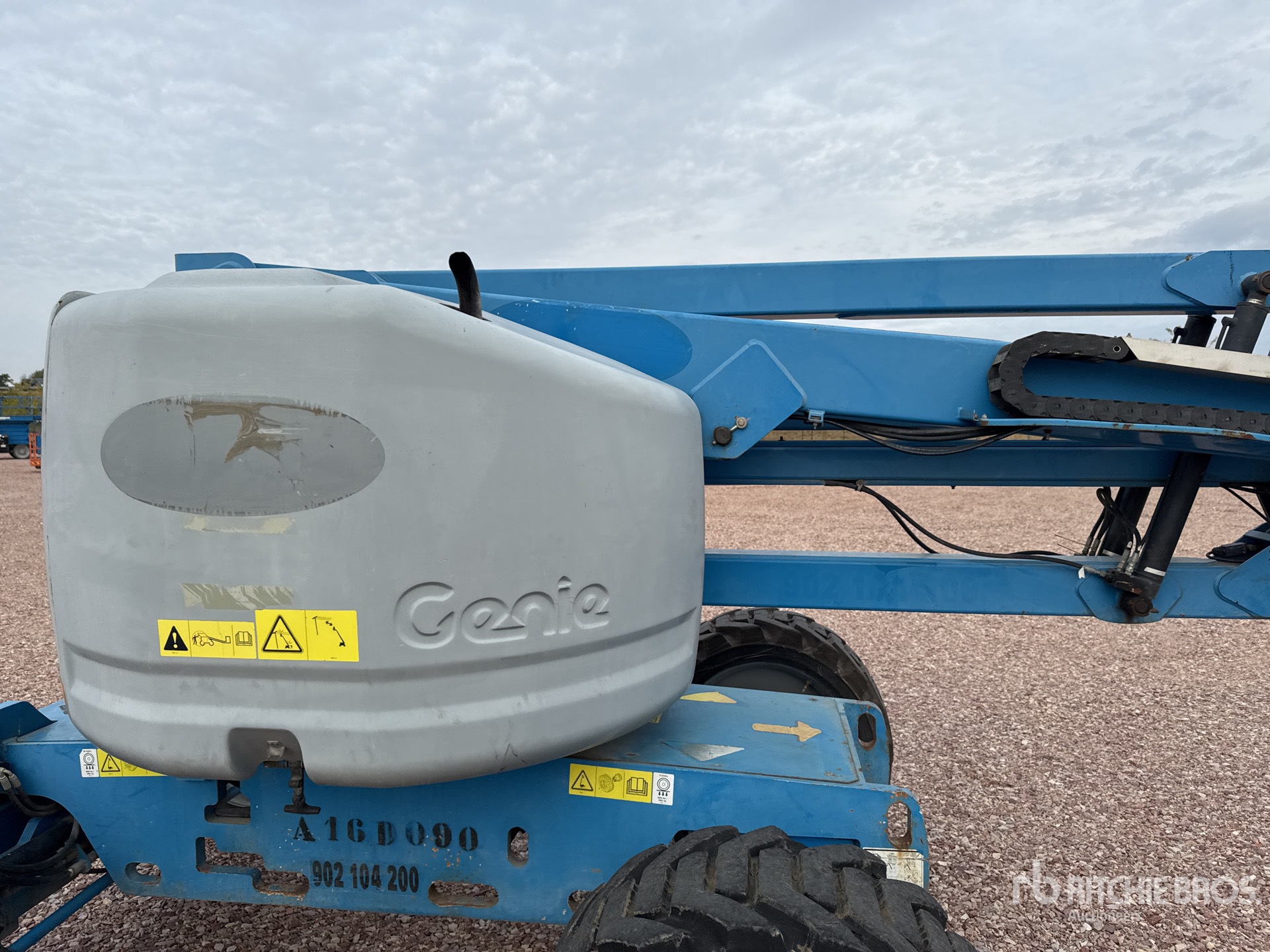 2013 Genie Z45/25J