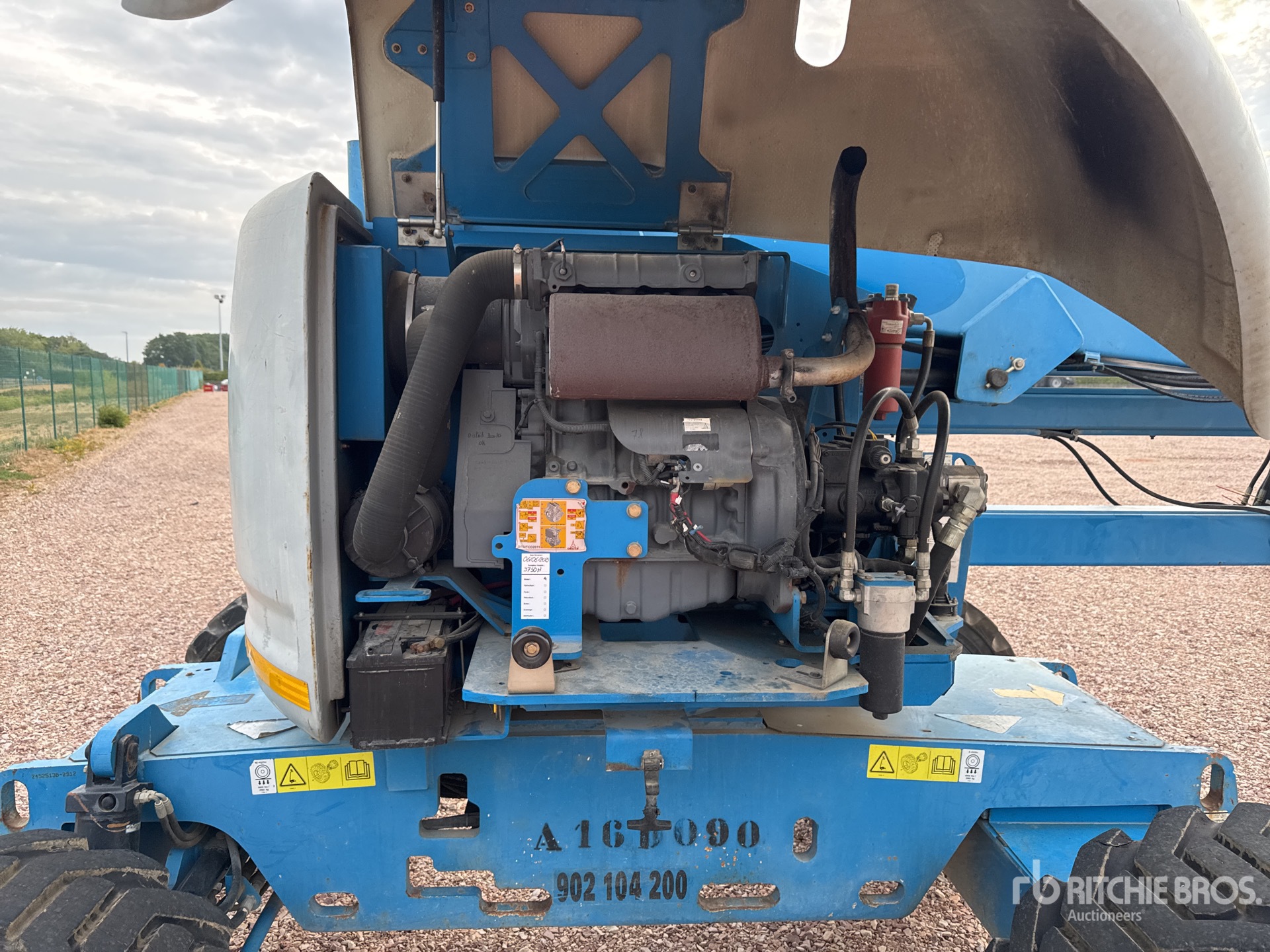 2013 Genie Z45/25J