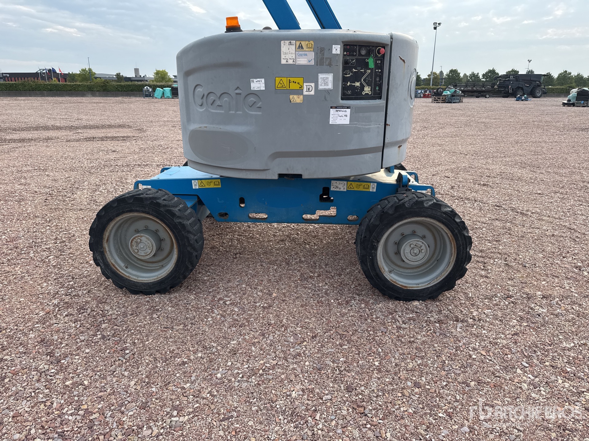 2014 Genie Z45/25J
