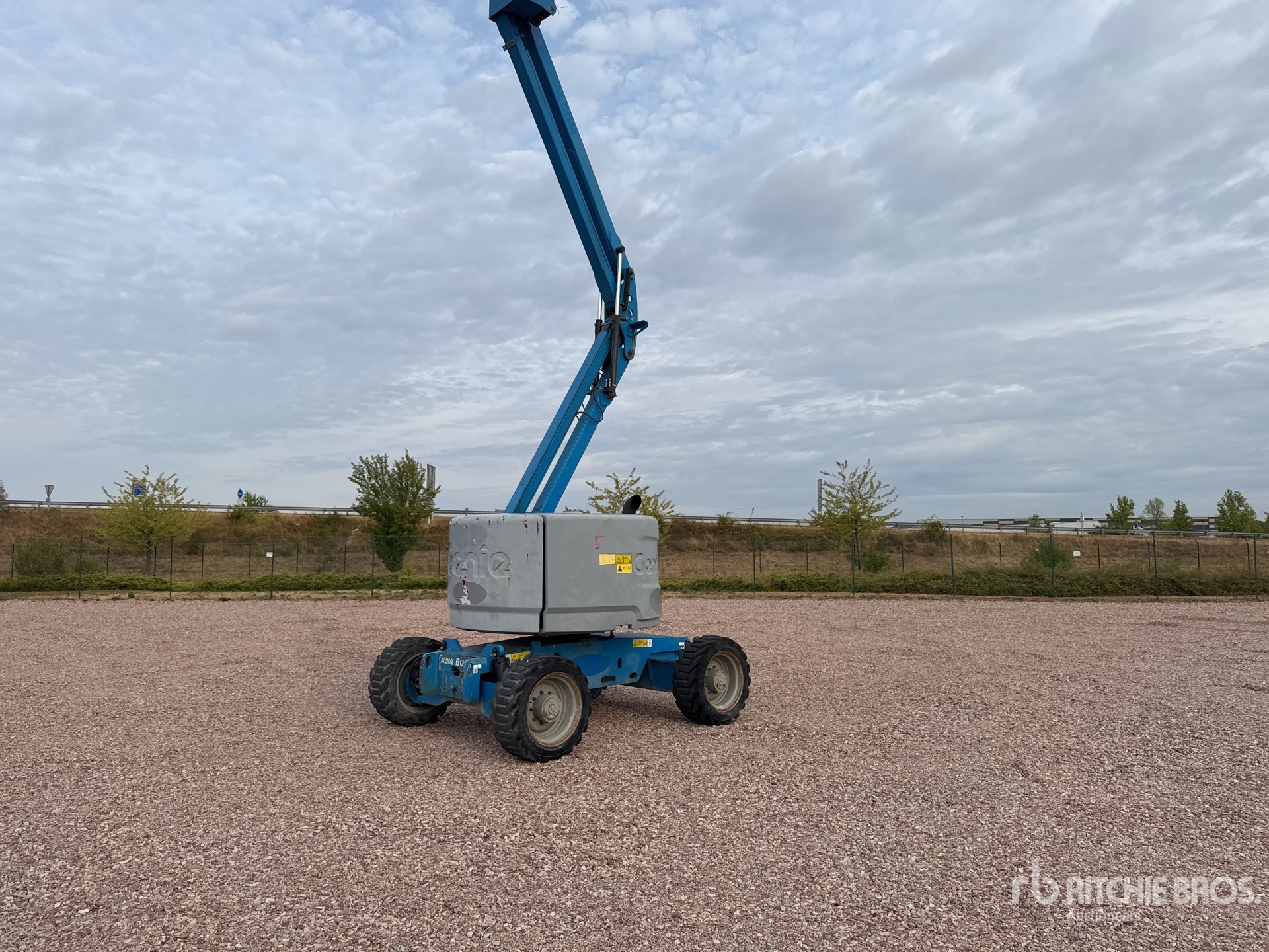 2014 Genie Z45/25J