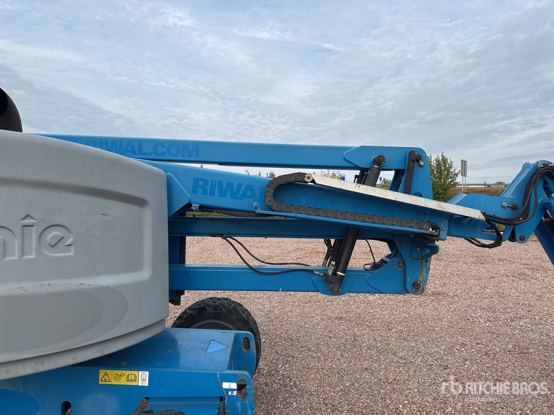 2014 Genie Z45/25J