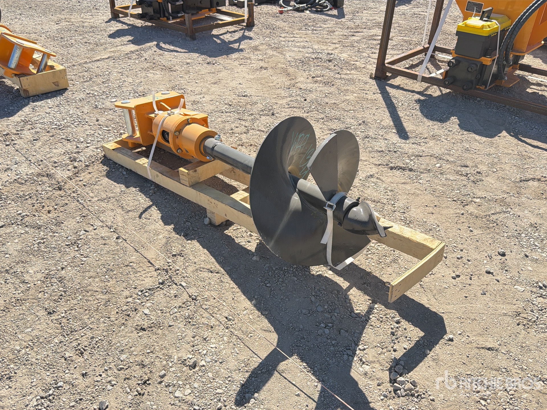 2026 GIYI 30 IN - FITS CAT 303 (UNUSED)