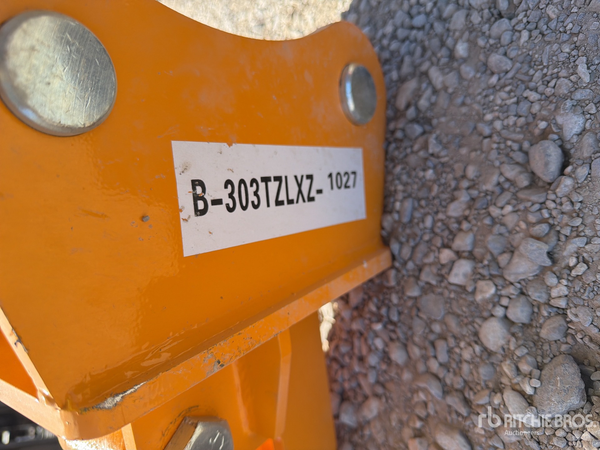 2026 GIYI 30 IN - FITS CAT 303 (UNUSED)