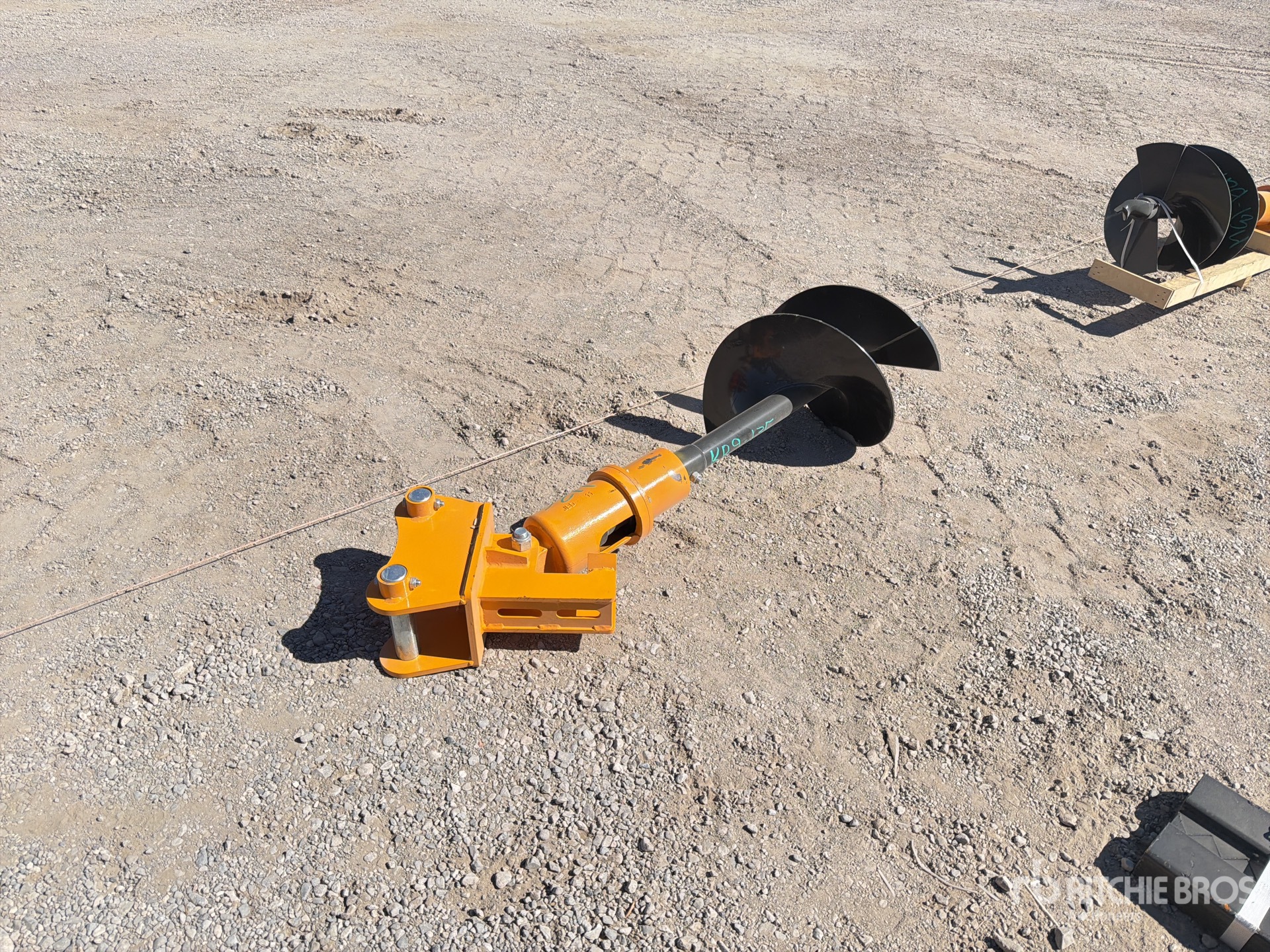 2026 GIYI 30 IN - FITS CAT 303 (UNUSED)