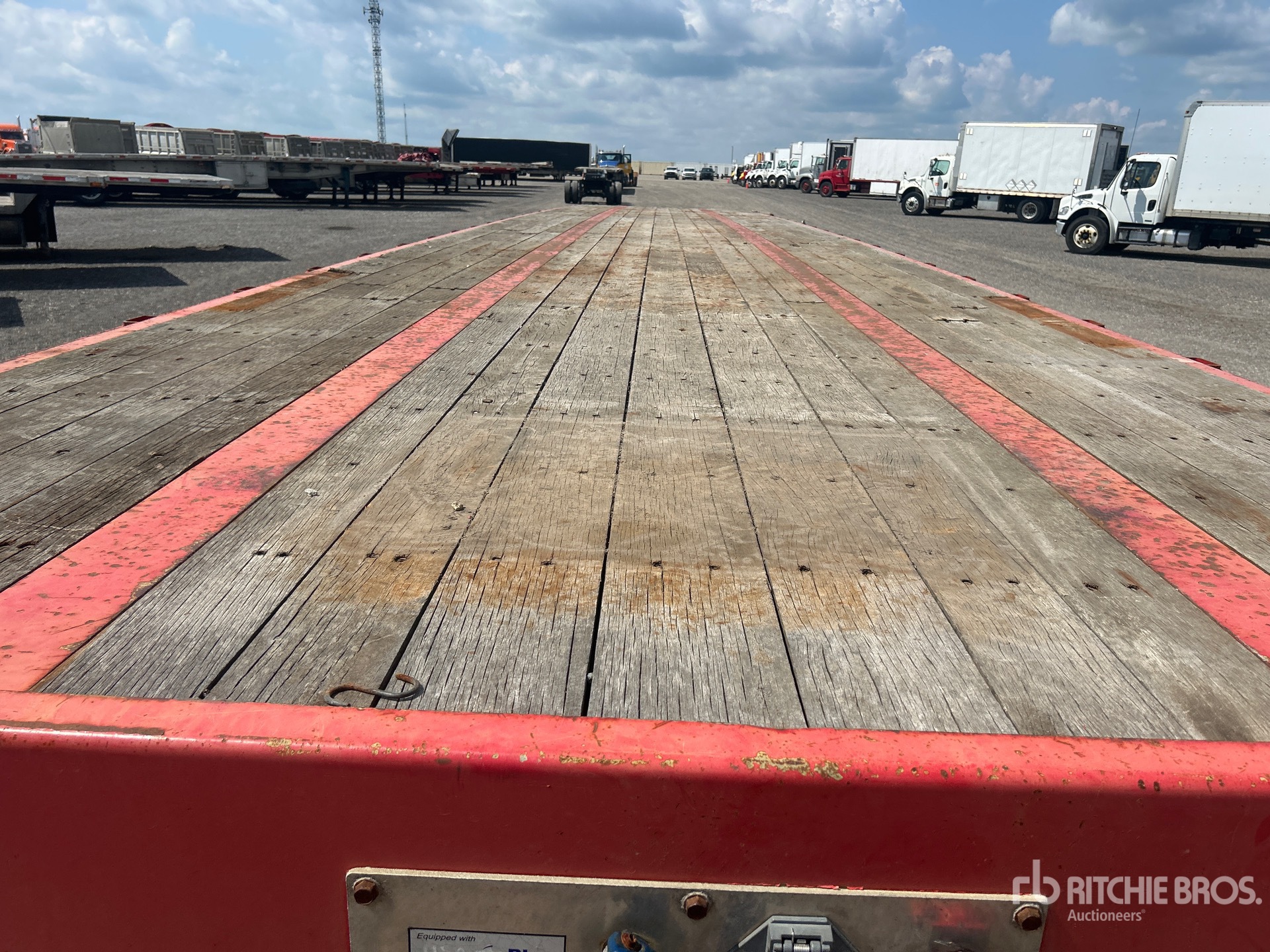 2014 Transcraft 48 ft Quad/A