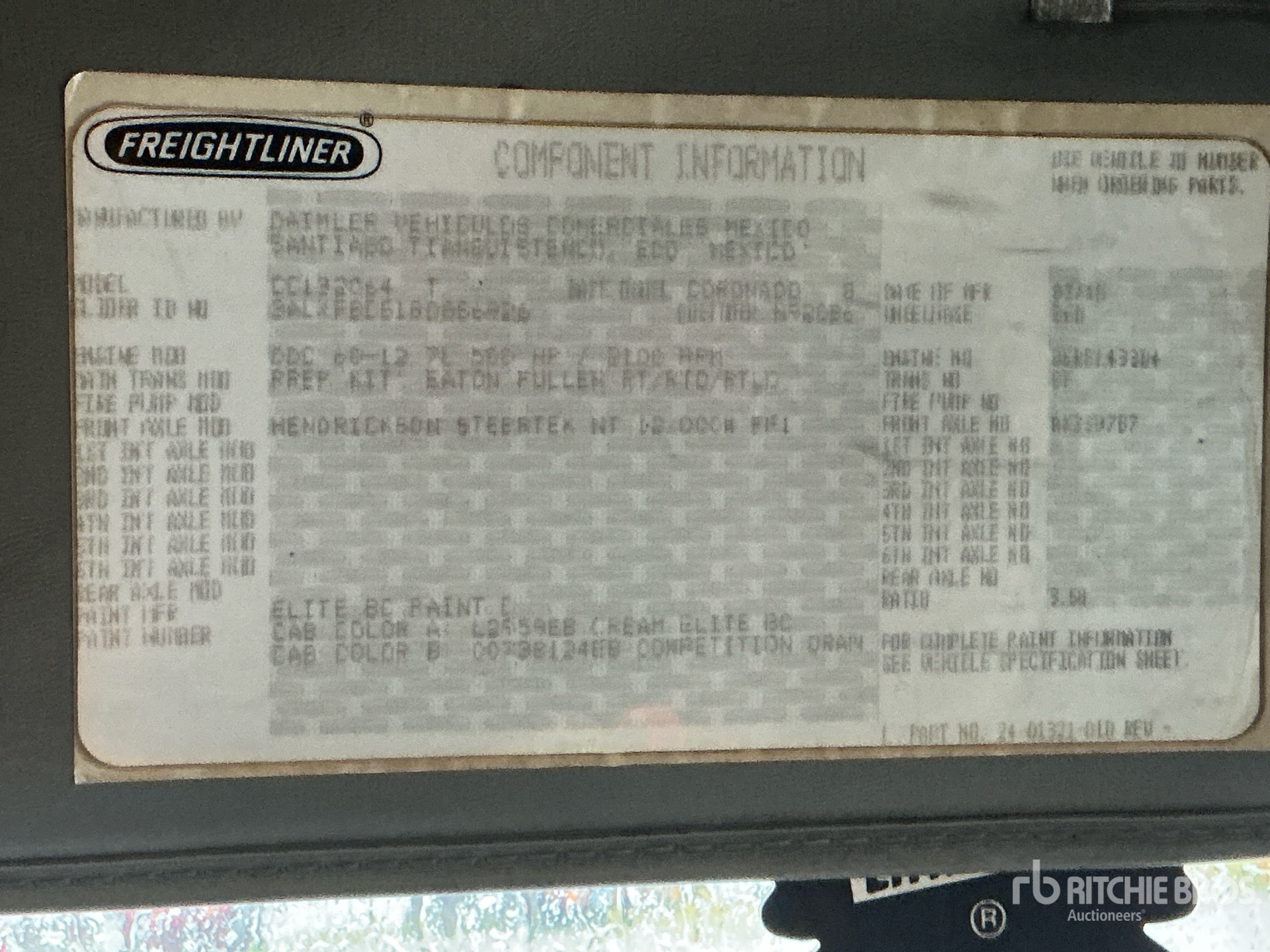 2016 Freightliner CORONADO 132