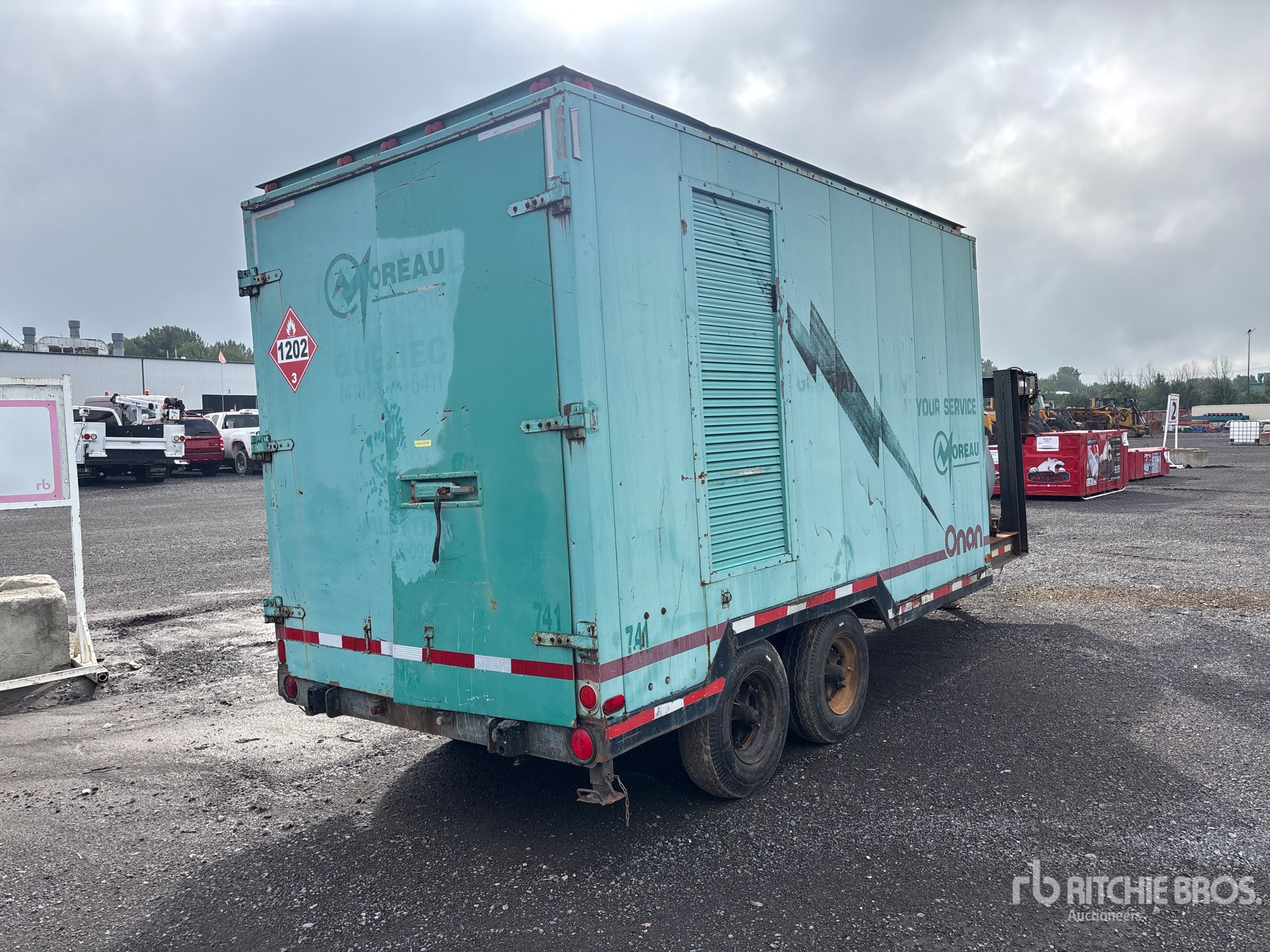 General Appearance with Picture, Right Rear Corner