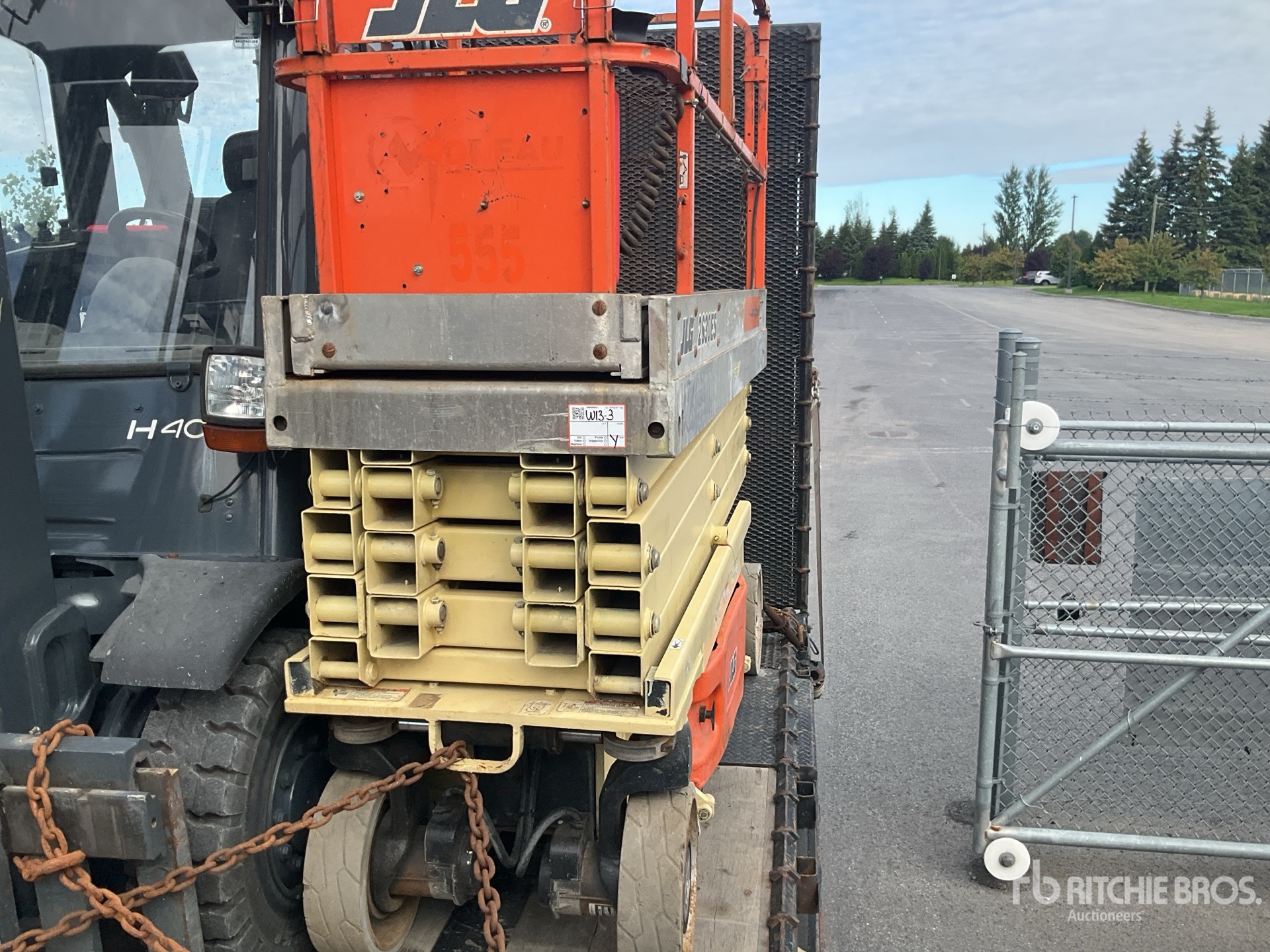 2006 JLG 2630ES