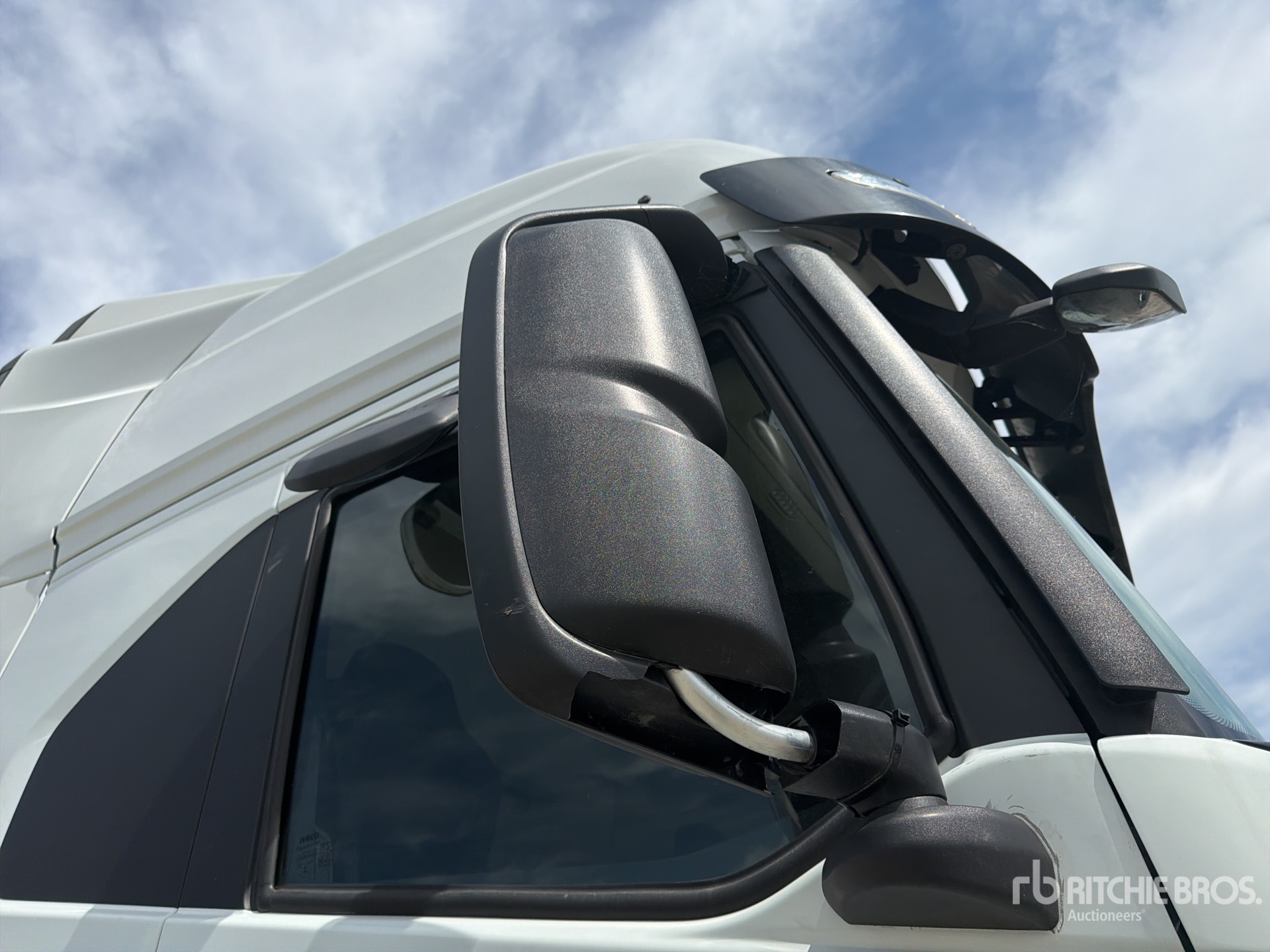 2023 Iveco S-WAY 530