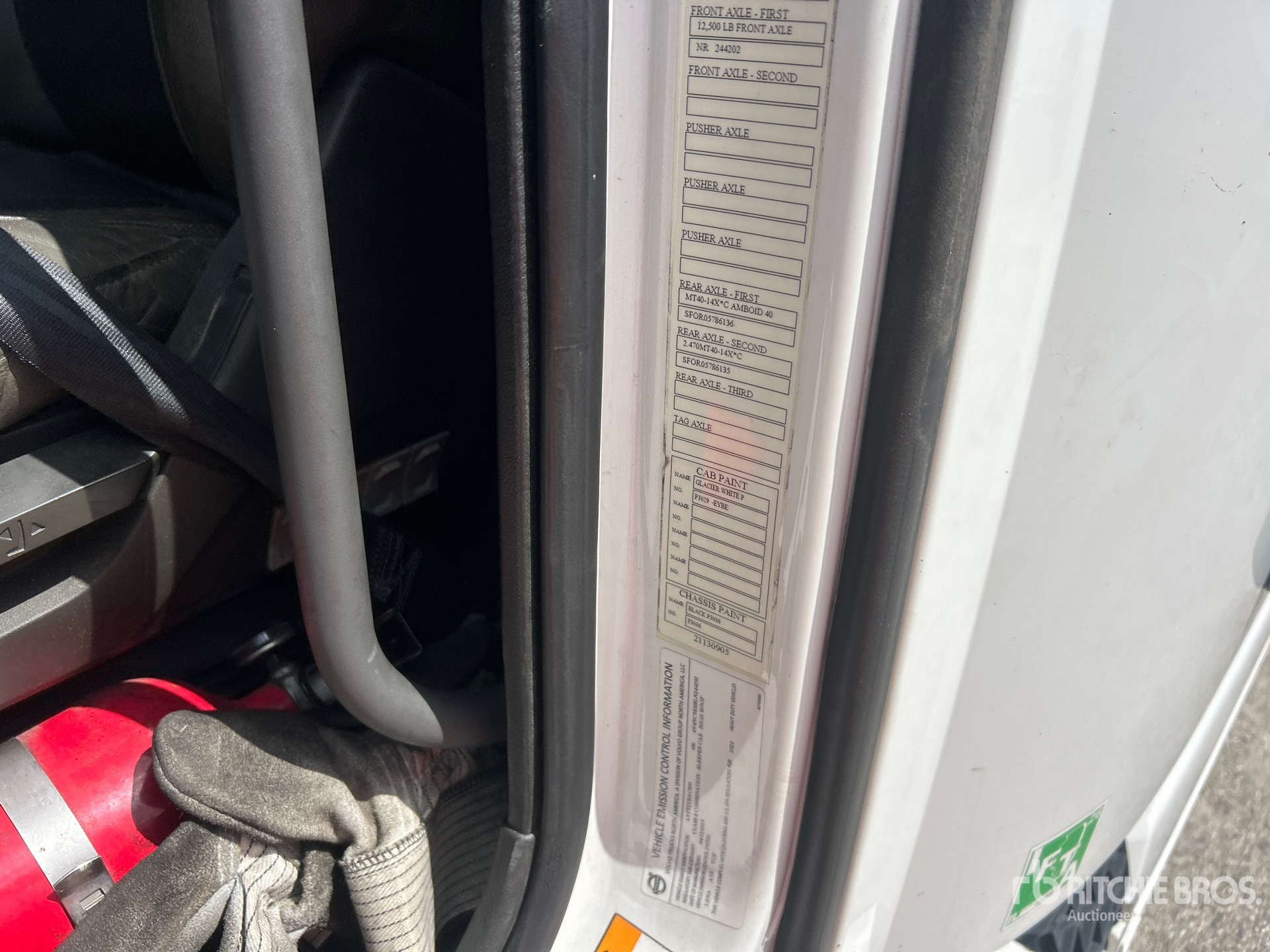 2020 Volvo VNL860
