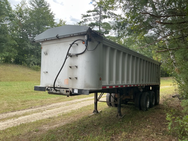 2001 Trail King TKBD22-40 30 ft Tri/A Belly Dump Trailer