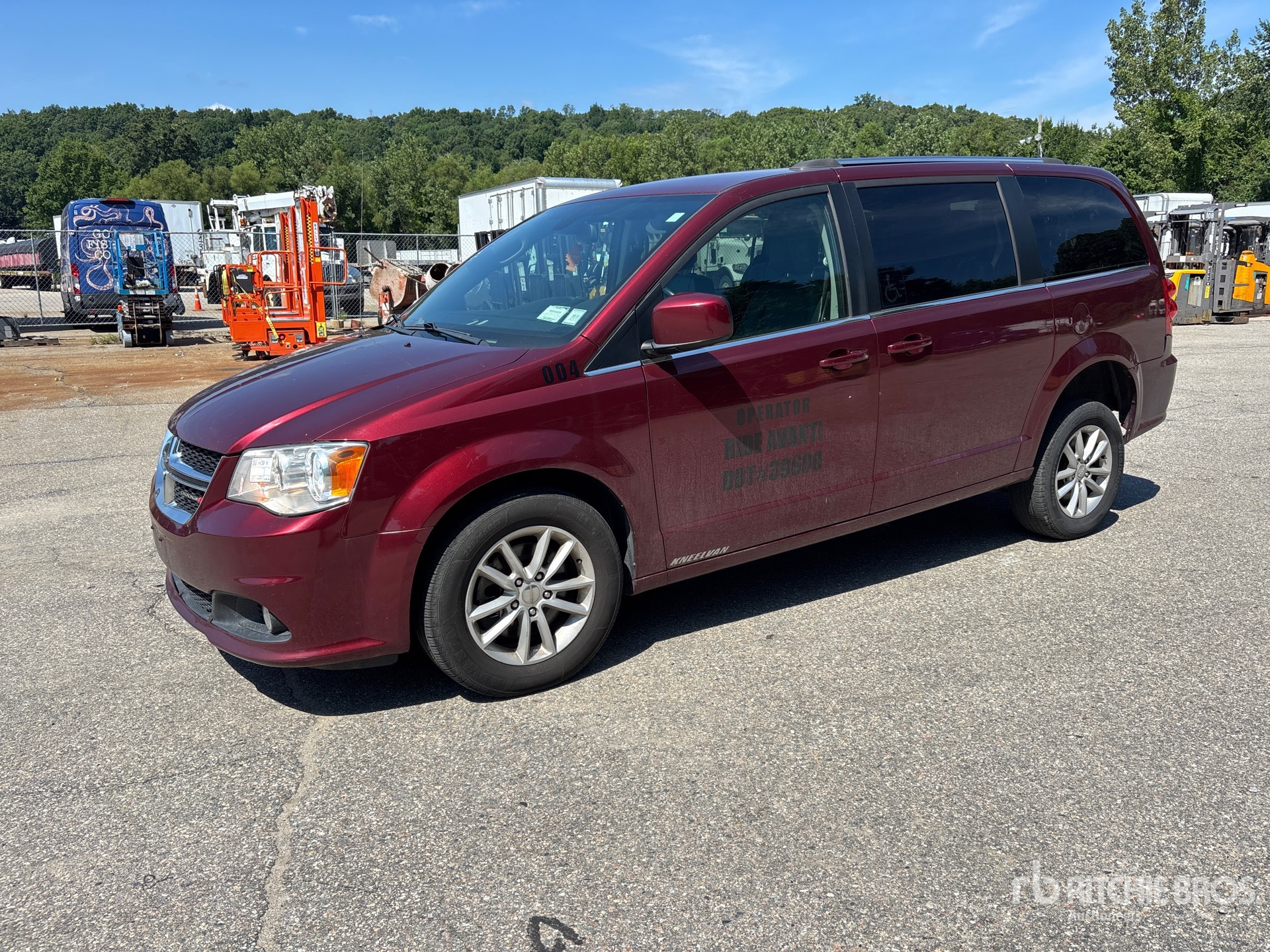 General Appearance with Featured Photo