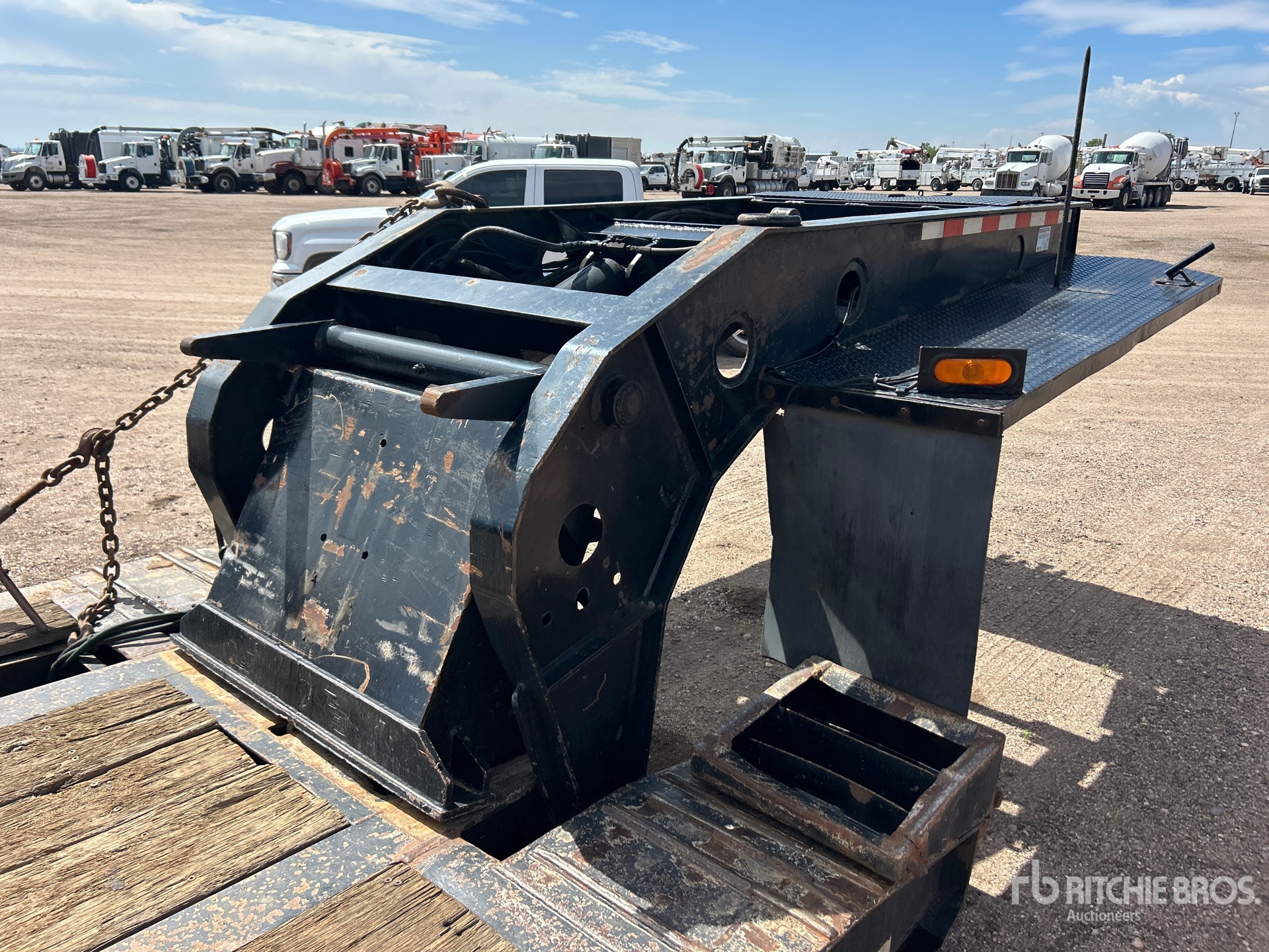 2000 Dynaweld Tri/A Removable Gooseneck