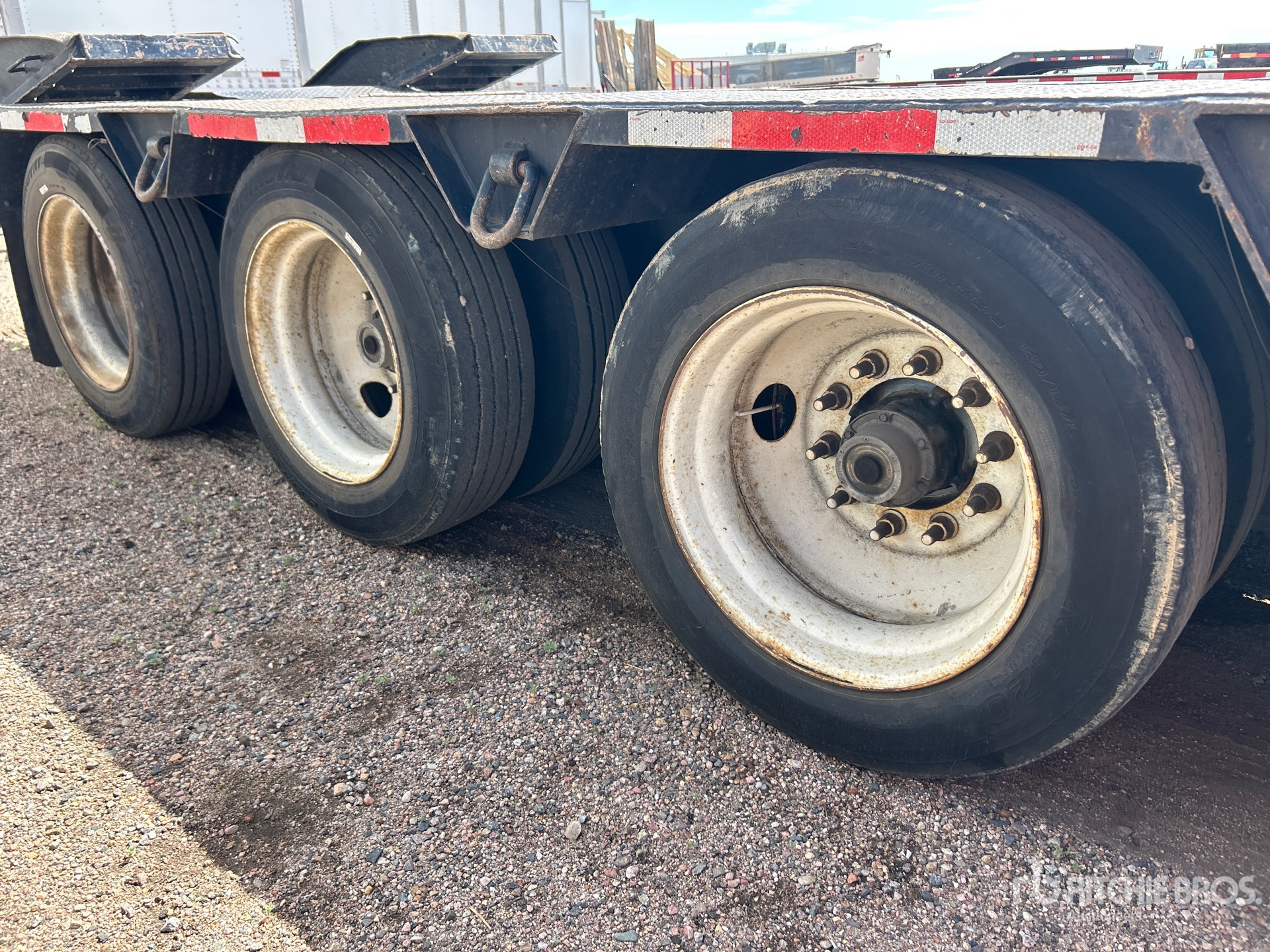 2000 Dynaweld Tri/A Removable Gooseneck