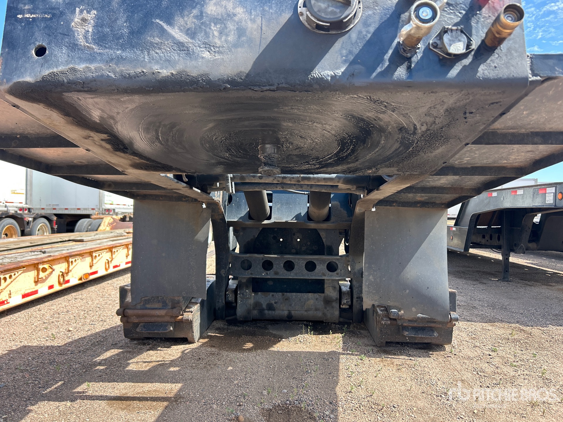 2000 Dynaweld Tri/A Removable Gooseneck