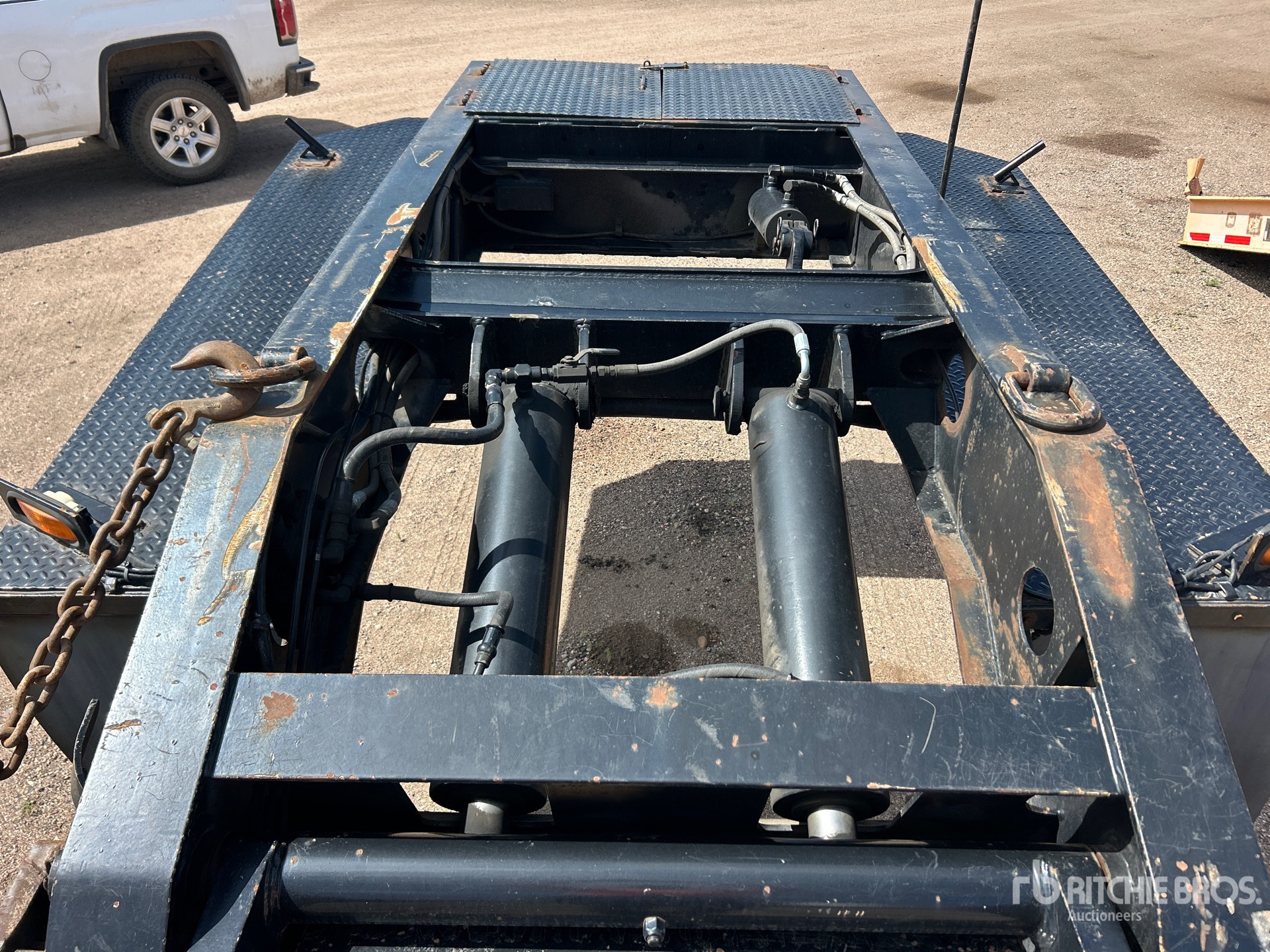2000 Dynaweld Tri/A Removable Gooseneck