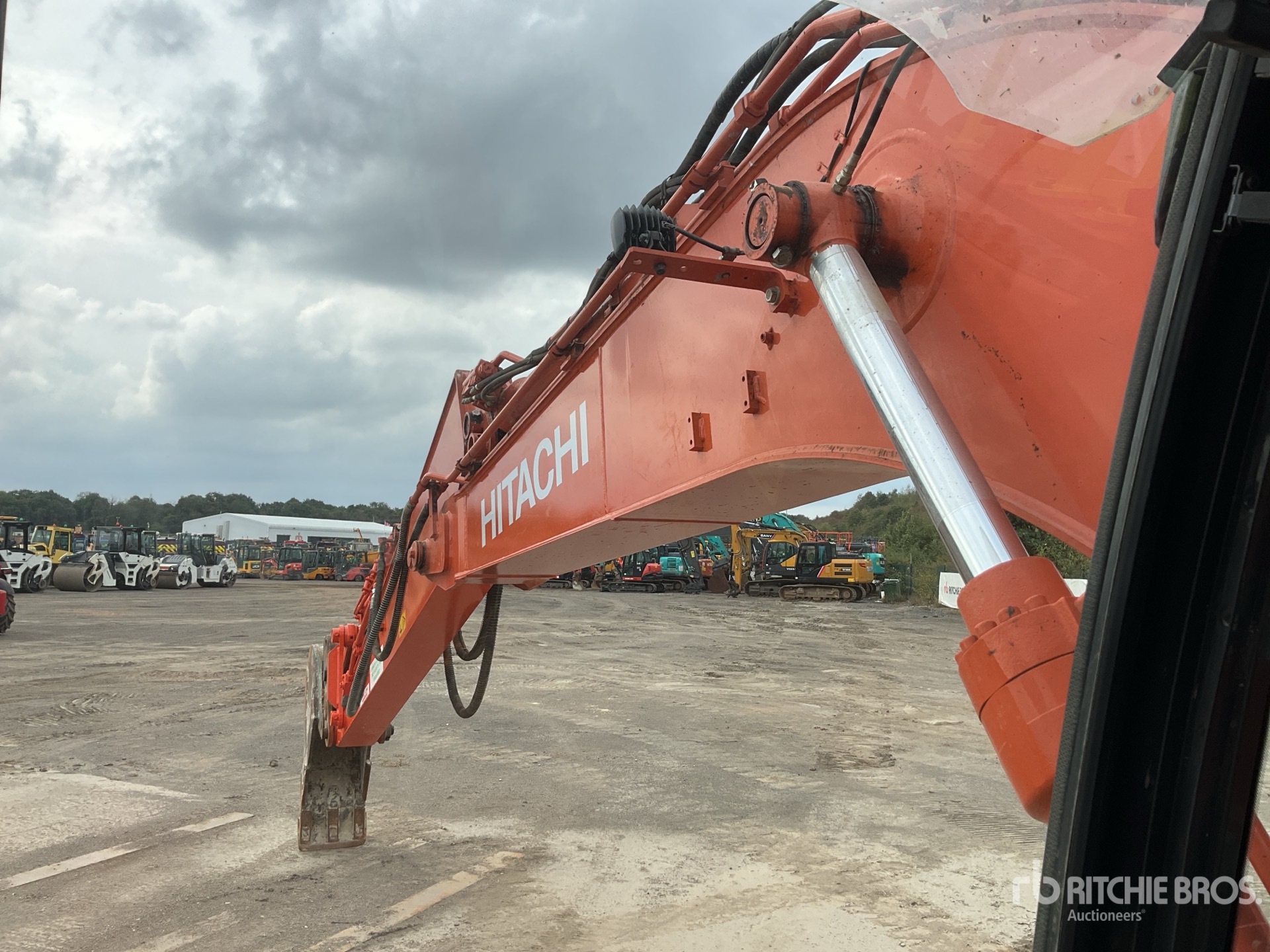 2023 Hitachi ZX130LCN-7