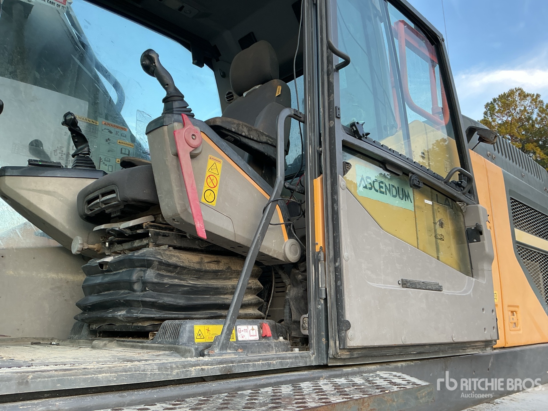 2020 Volvo EC380EL